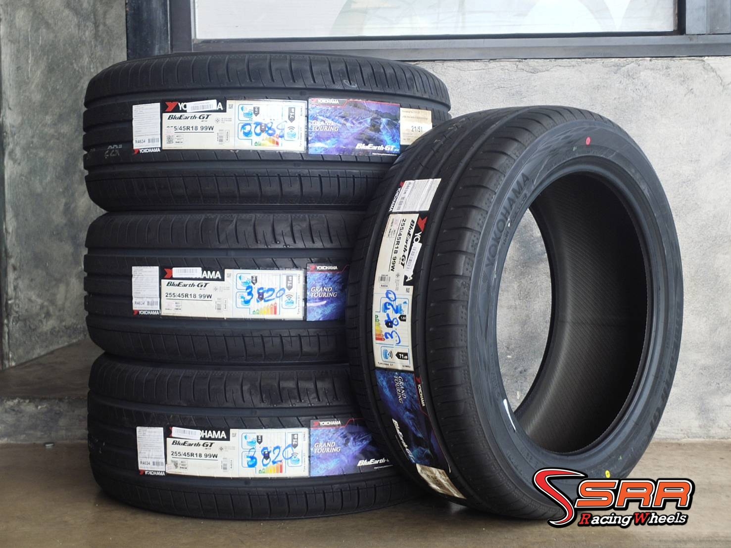 YOKOHAMA BluEarth-GT AE51 255/45R18 ยางญี่ปุ่น ลดราคาพิเศษ