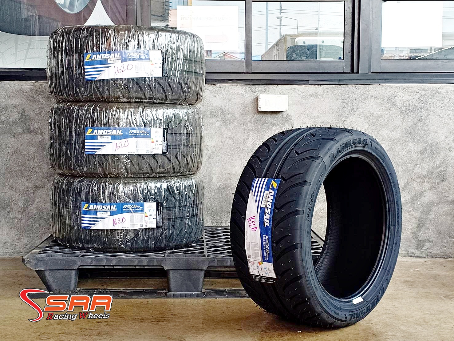 LANDSAIL APEXKING AK01 285/35ZR18 ยางSemiSlick ราคาพิเศษ
