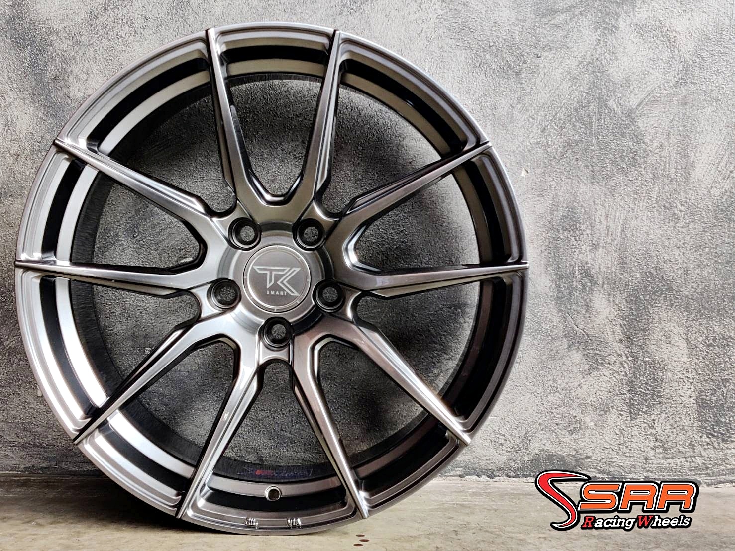 TMF-102 FLOW FORMING ขอบ18 ET32 HYPER BLACK ชุดละ 26,000฿