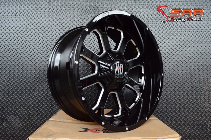 XD825 ขอบ20 นิ้ว GLOSS BLACK W / MILLED ACCENTS
