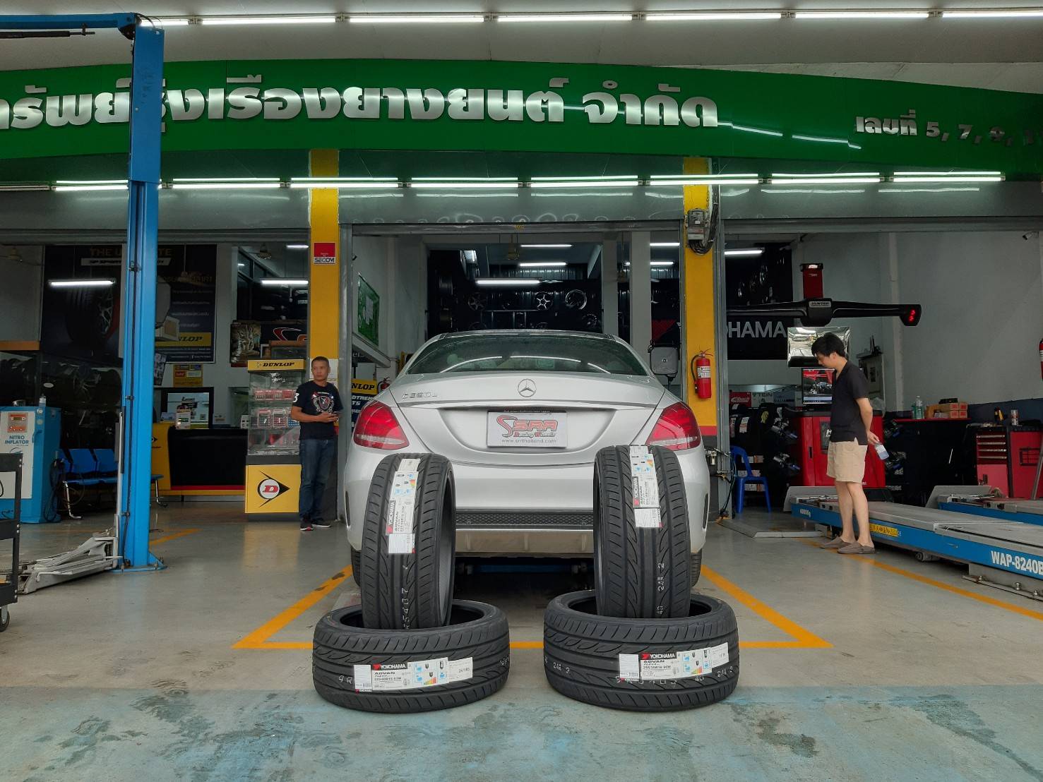 YOKOHAMA ADVAN FLEVA V701 255/35R19 ยางญี่ปุ่น ราคาพิเศษ
