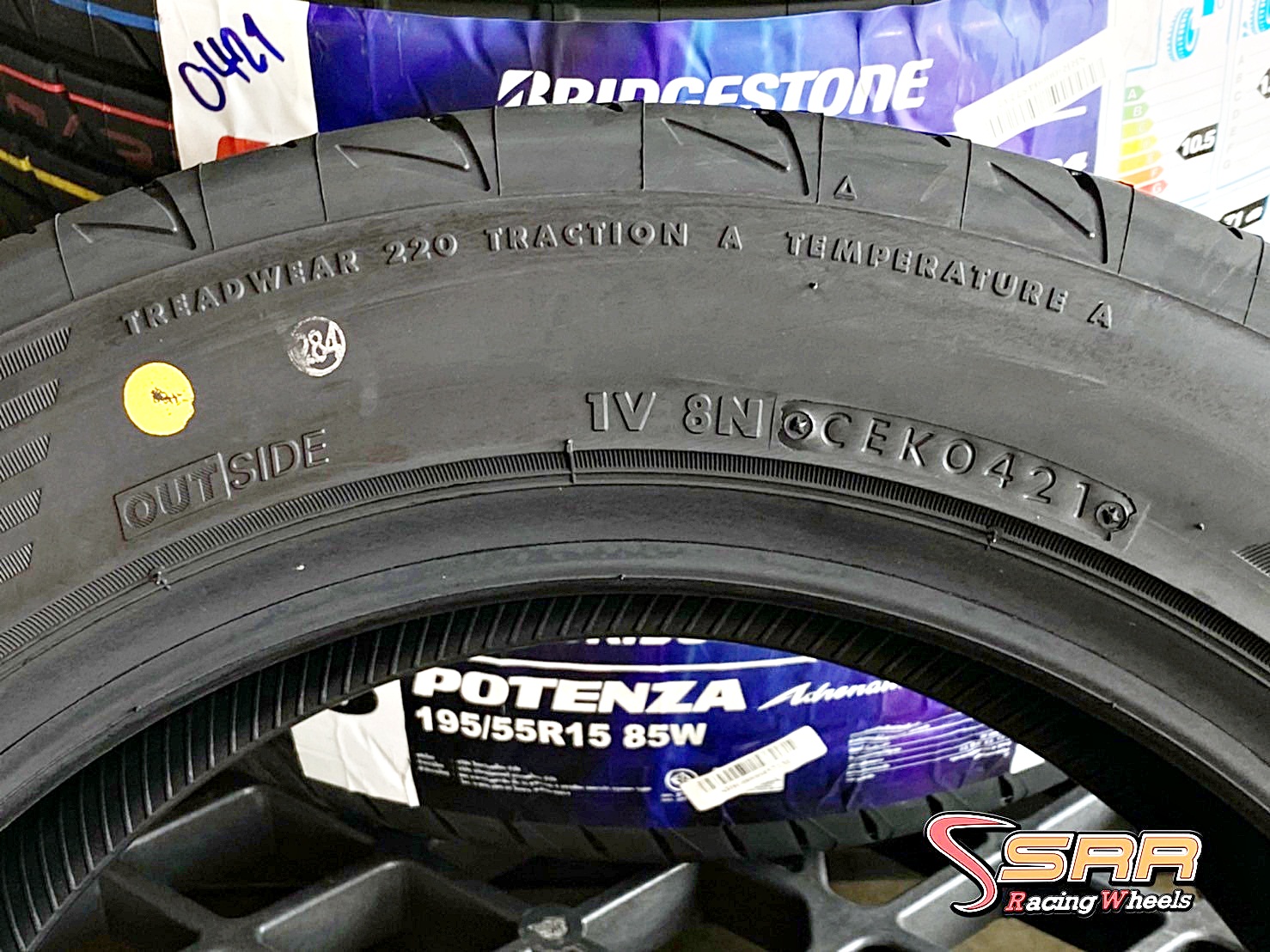 BRIDGESTONE RE004 195/55R15 ยางเข้าใหม่ปี2021 ราคาพิเศษ