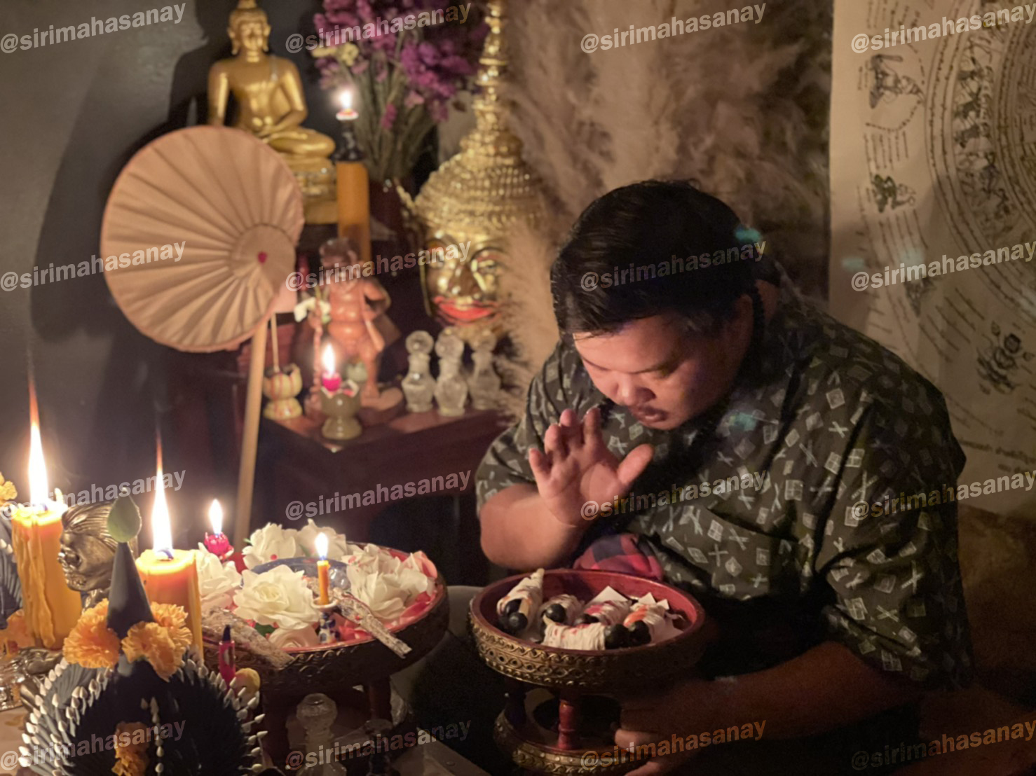 พิธีปันฮักปันหลง อาจารย์เสก สำนักสักยันต์ป๋ารมีเศรษฐีเรือนคำ
