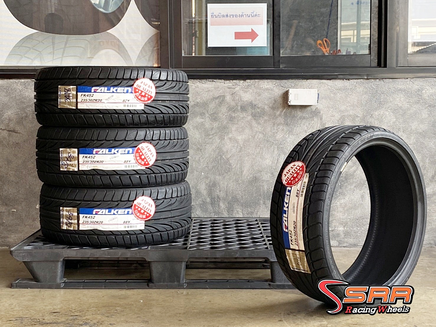 FALKEN FK452 235/30ZR20 ยางใหม่ ลดราคาพิเศษ เส้นละ 2,900฿