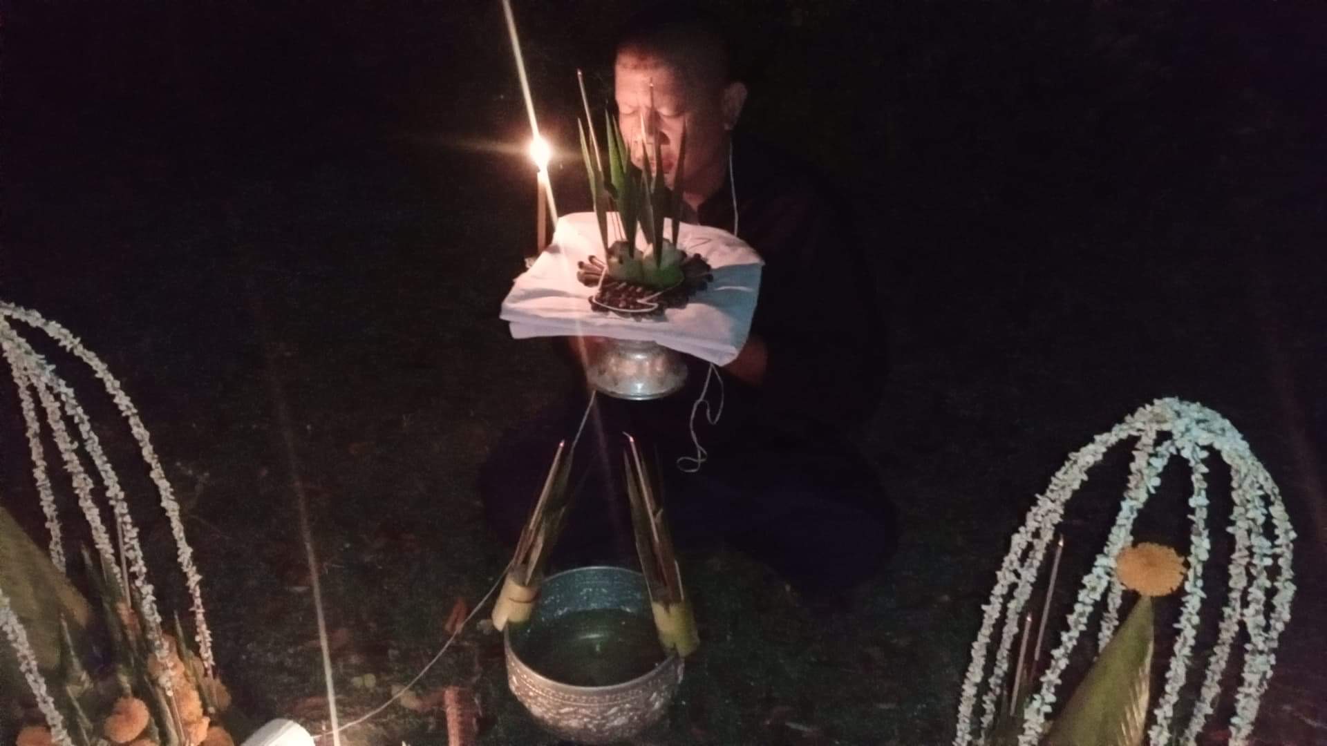 ตะกรุดหนังกลองแตกแหวกใจมนุษย์ อาจารย์เขมร FLT