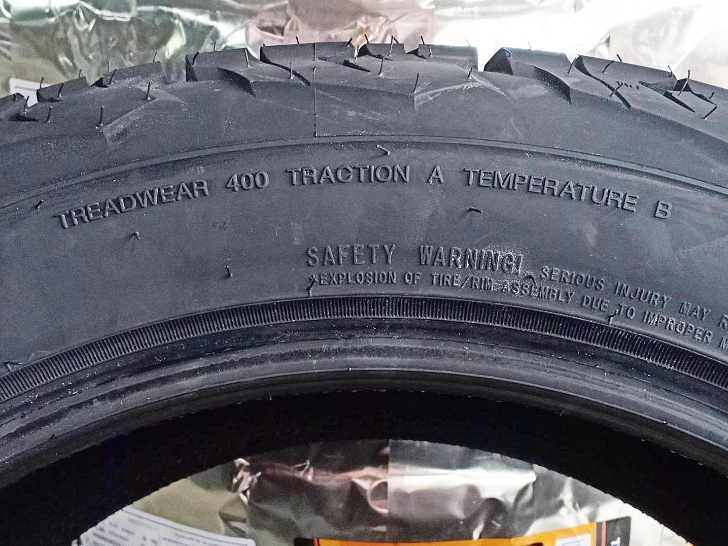 RAIDEN MONSTER AT-2 265/50R20 ยางใหม่ปี19 ลดราคาพิเศษ