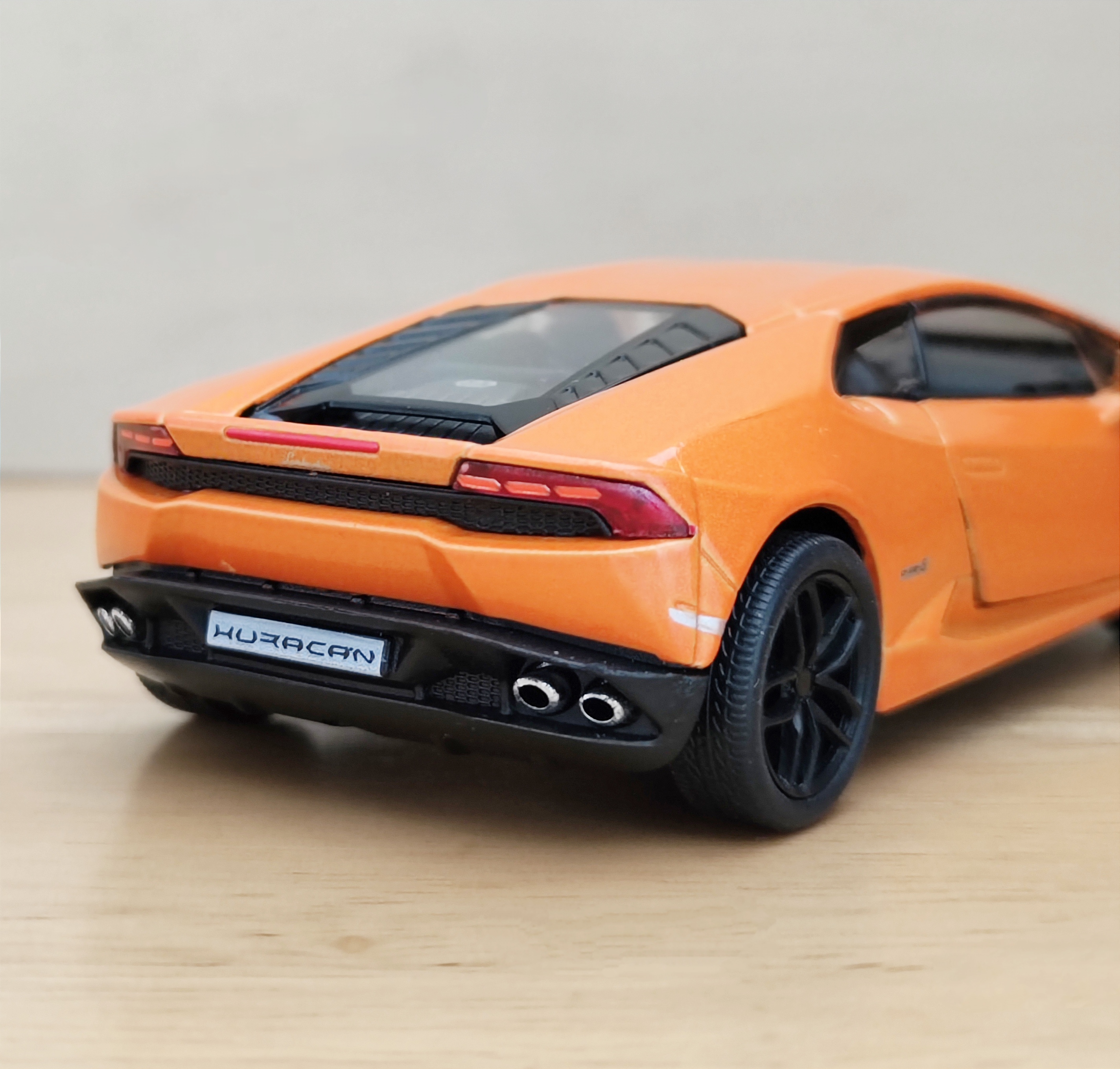 Lamborghini Huracan LP610-4 Scale 1:36 โมเดลรถเหล็ก (ปลีก-ส่ง)
