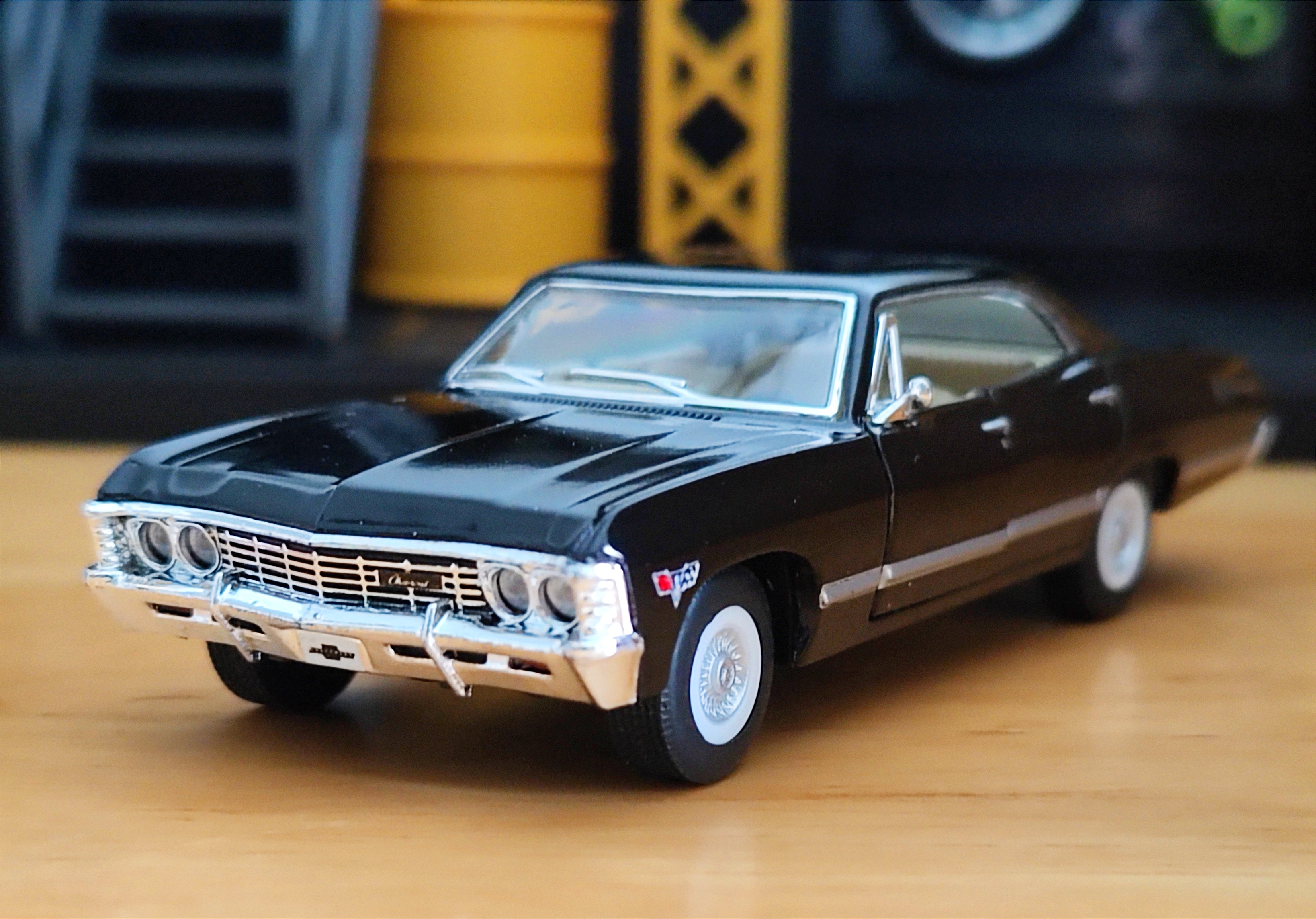 1967 Chevrolet Impala โมเดลรถเหล็ก (ปลีก-ส่ง)
