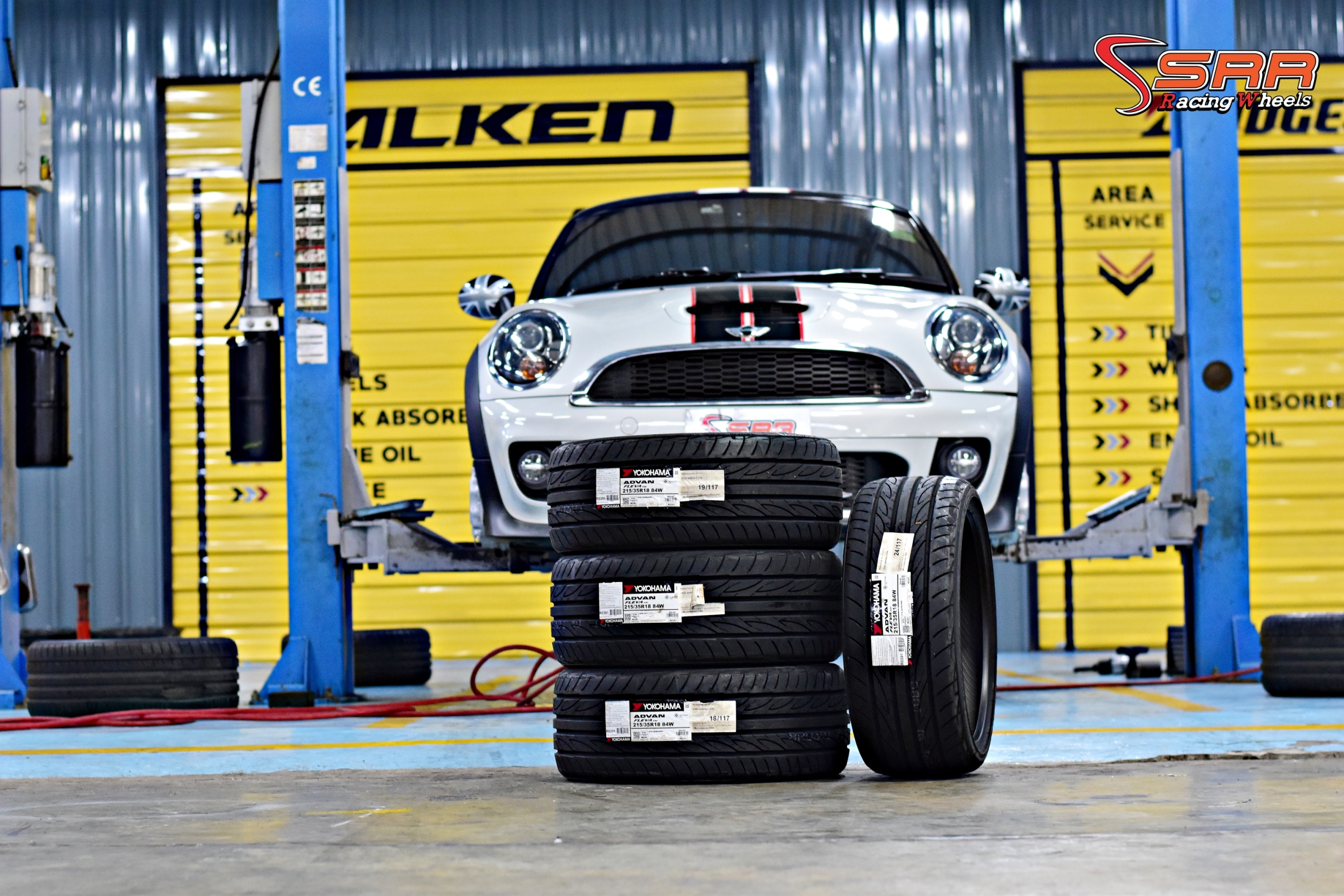 YOKOHAMA ADVAN FLEVA V701 215/35R18 ยางญี่ปุ่น ปี19 ราคาพิเศษ