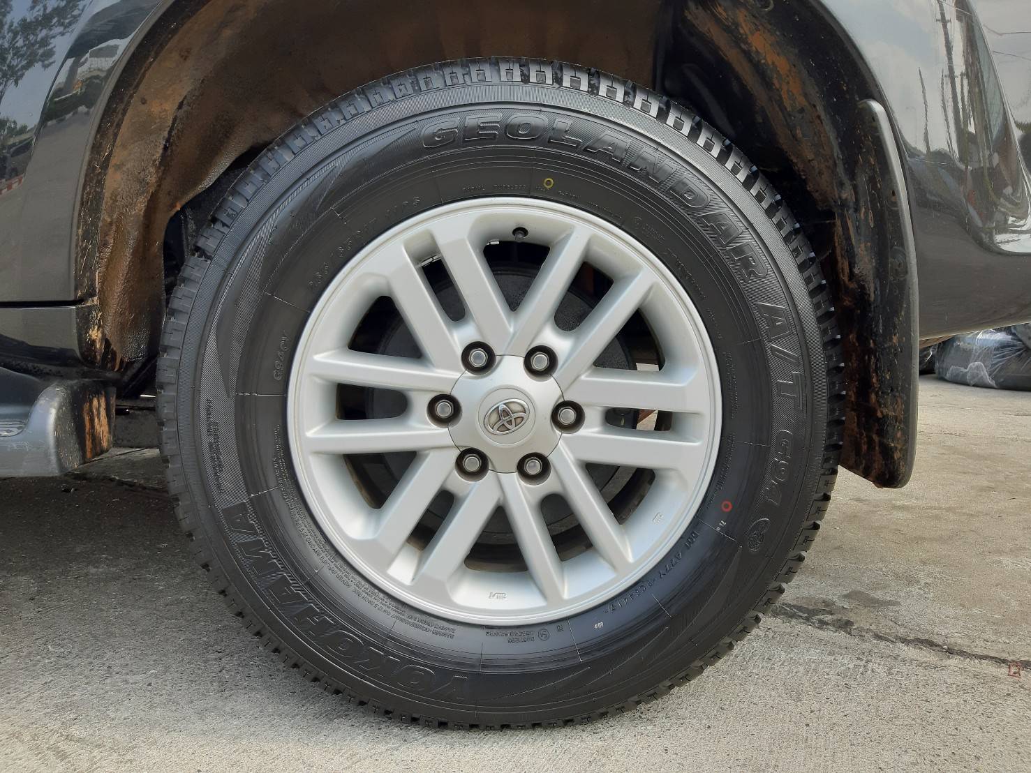 YOKOHAMA GEOLANDAR A/T G94 265/65R17 ยางปี19 ราคาพิเศษ