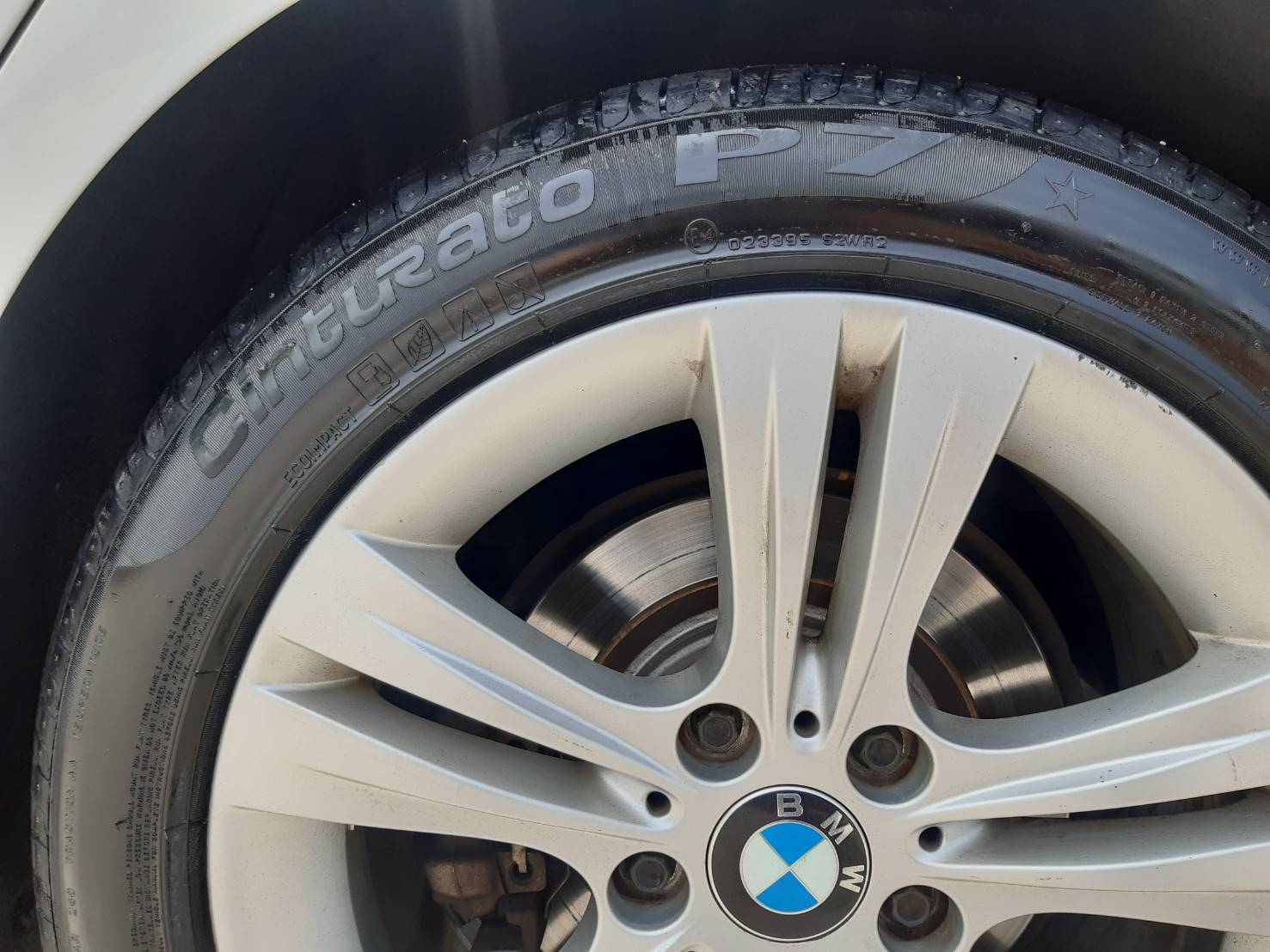 PIRELLI CINTURATO P7 R-F 225/50R17 ยางรันแฟลต ราคาพิเศษ