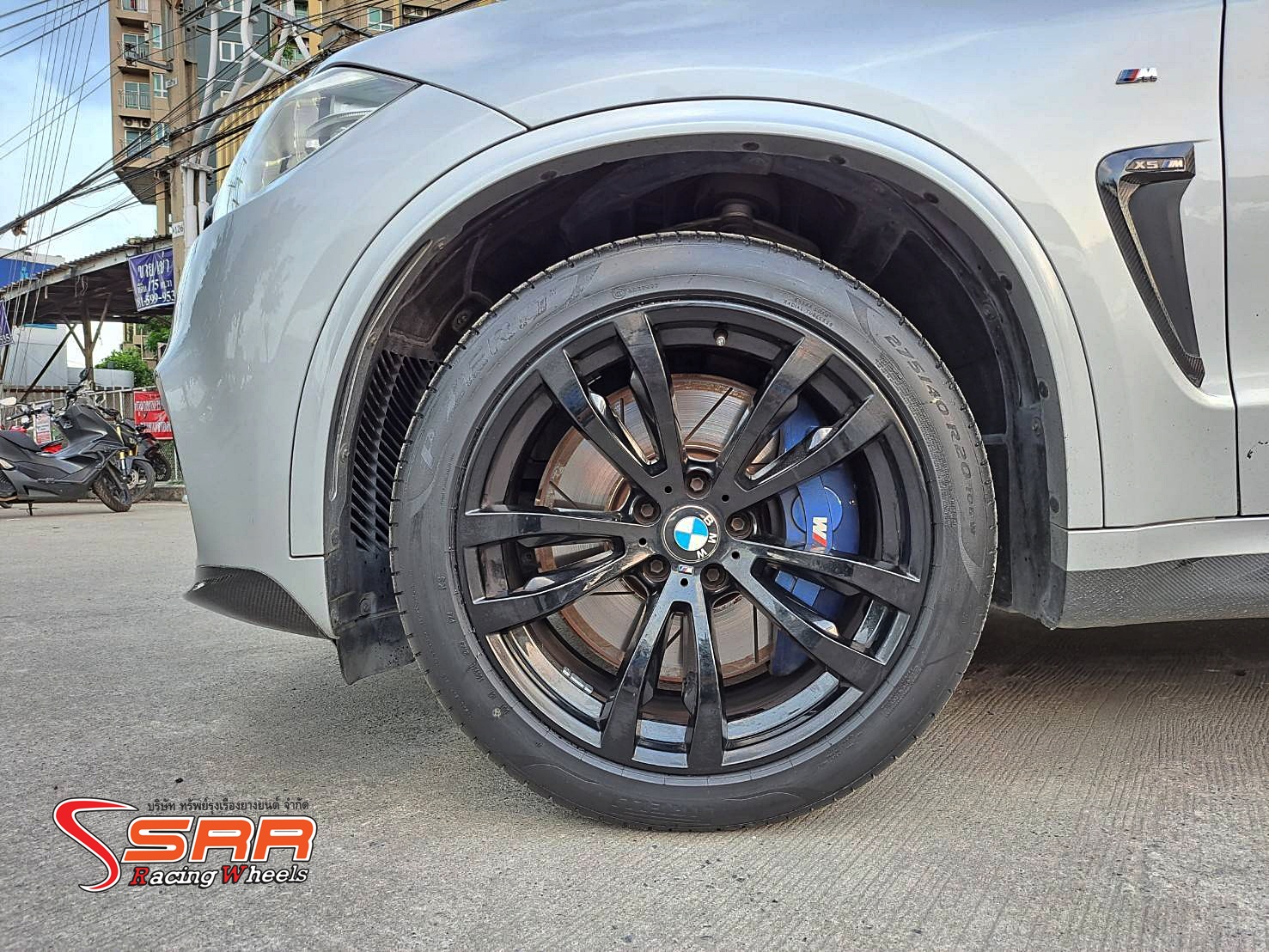 PIRELLI PZERO PZ4 (Run Flat) 275/40R20 ยางปี23 สำหรับรถ BMW X5-X6