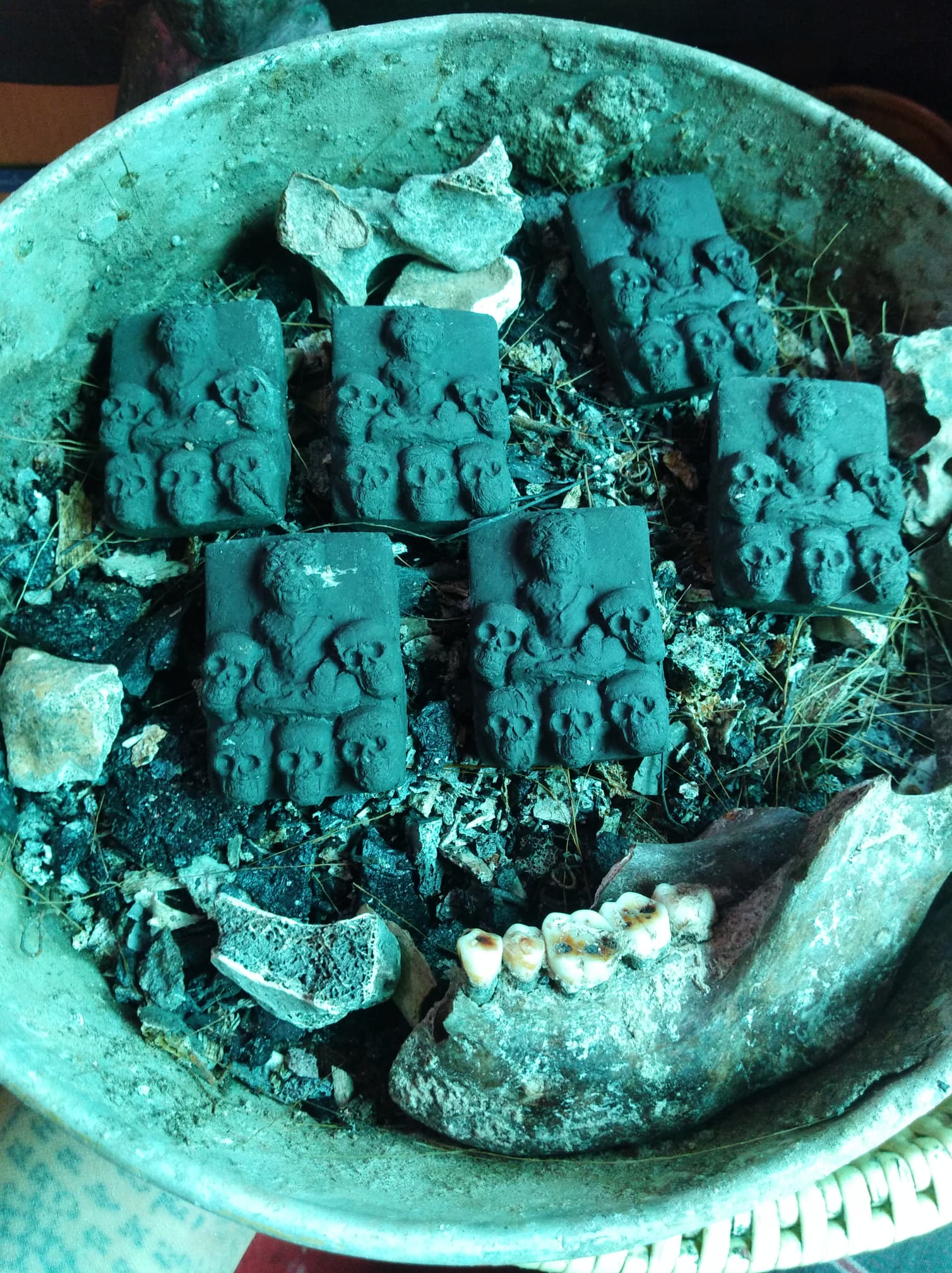 รวมเครื่องราง อาจารย์ถม สายพราย