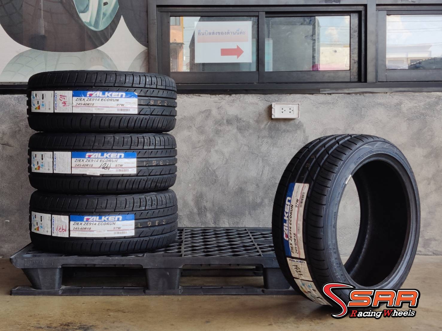 FALKEN ZE914 ECORUN 245/40R18 ยางใหม่ปี2021 ราคาพิเศษ