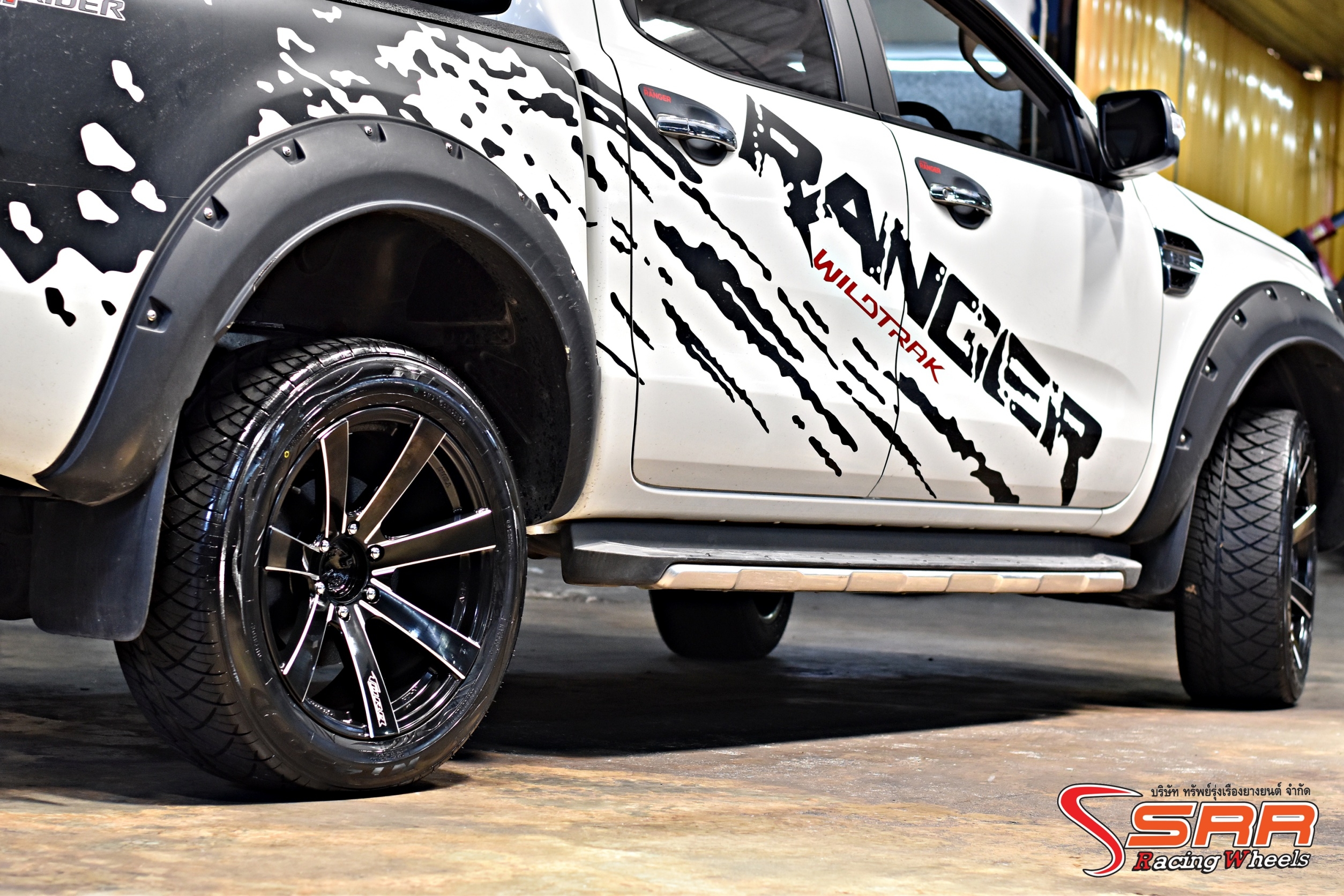 RTV TORQ ขอบ20 ET+20 6x139.7 BKSF สำหรับใส่กระบะ และSUV