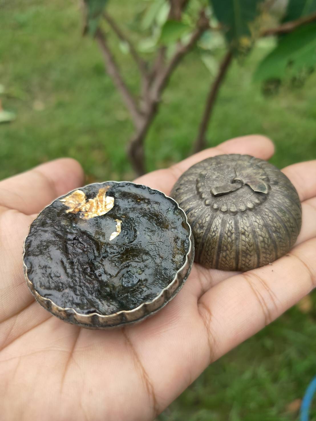 สีผึ้งลูกกรอก 100 ศพ (ตลับครู) อาจารย์เสือ สำนักคนเลี้ยงผี