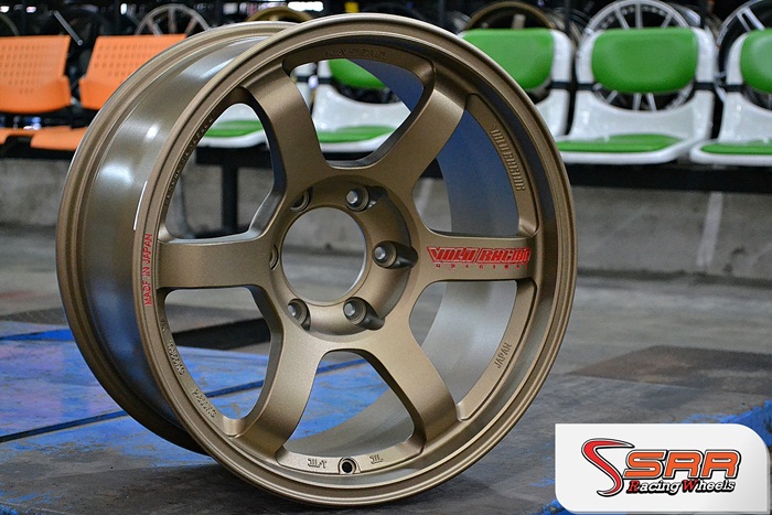 TE37N SPP ขอบ18 นิ้ว สีน้ำตาลหยอดแดง
