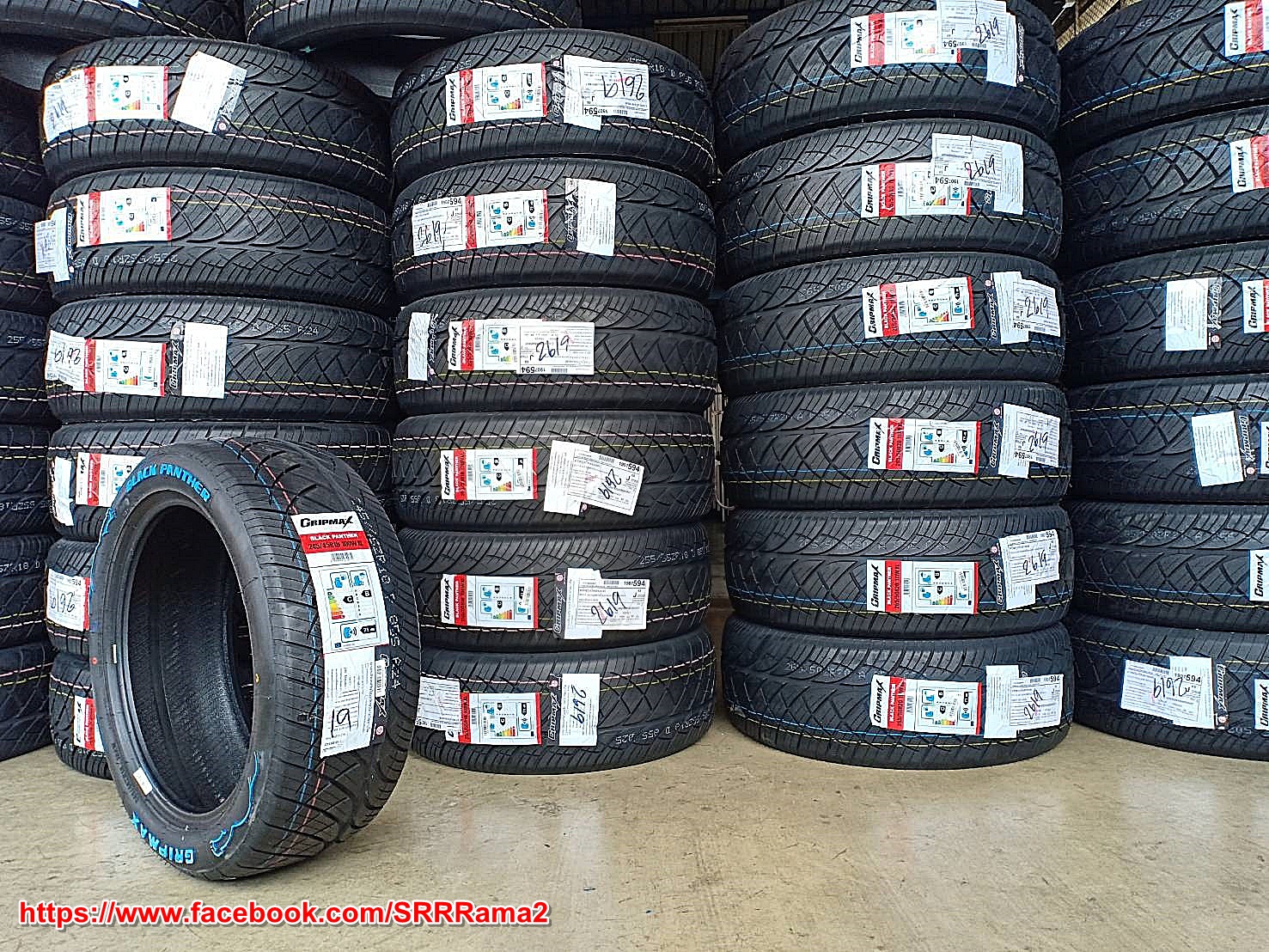 GRIPMAX BLACK PANTHER 245/45R18 ยางใหม่ขอบขาว