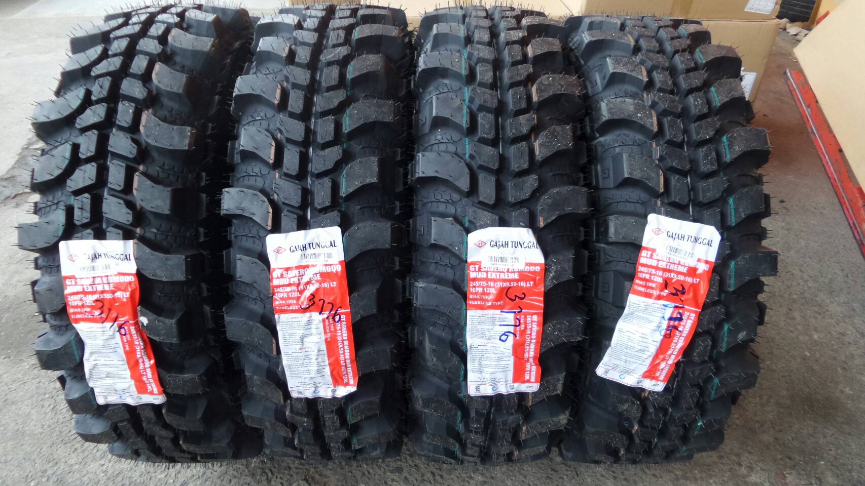GT RADIAL SAVERO KOMODO 4X4MUD 245/75R16