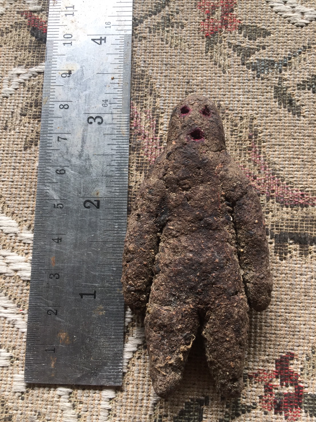 หุ่นพยนต์รุ่นแรกรุ่นเดียวอาจารย์เปล่ง บุญยืน