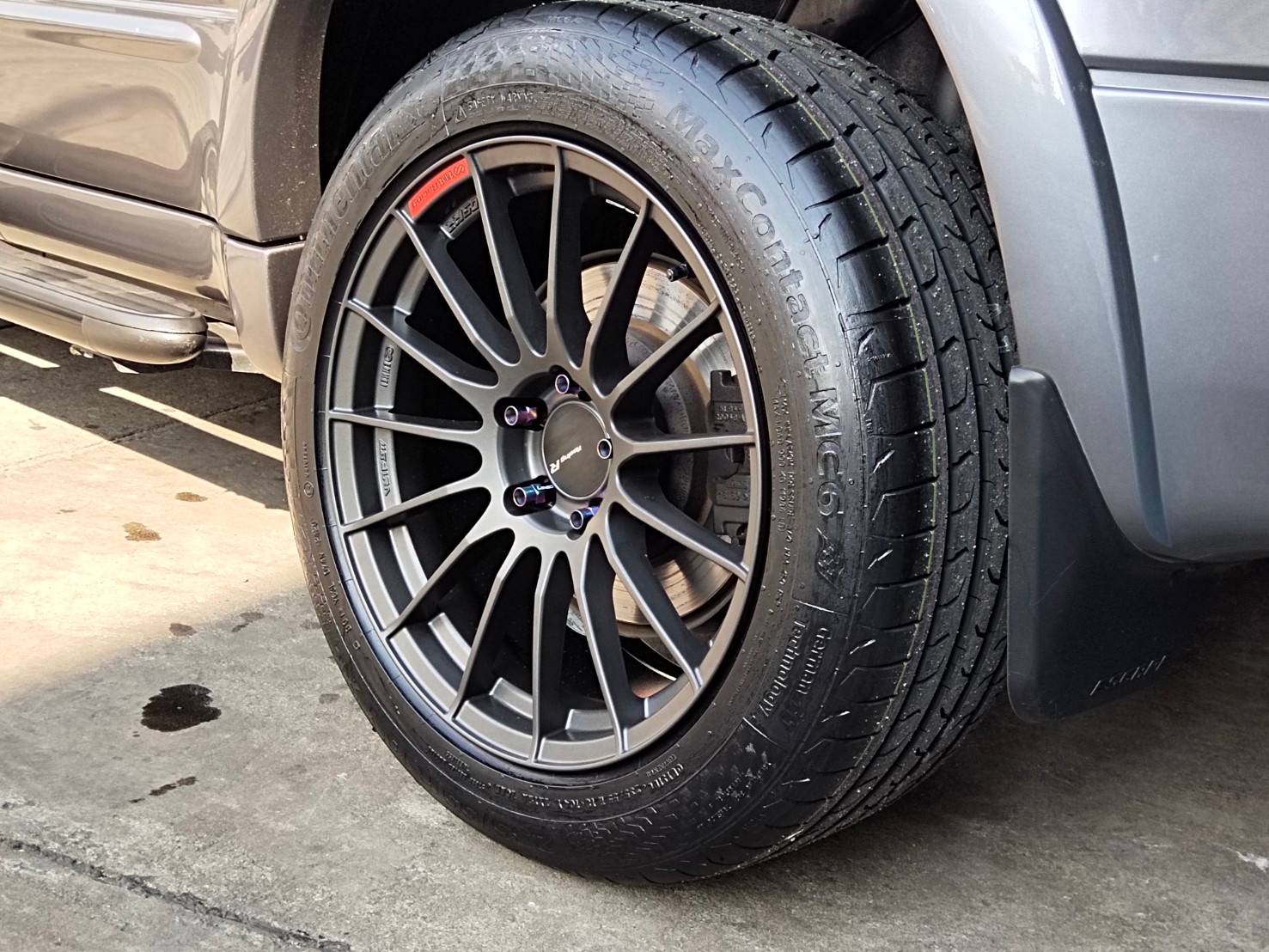 ENKEI RS05RR ล้อแท้ญี่ปุ่น ขอบ18 5x114.3 ET+35 Matte Dark Gunmetallic