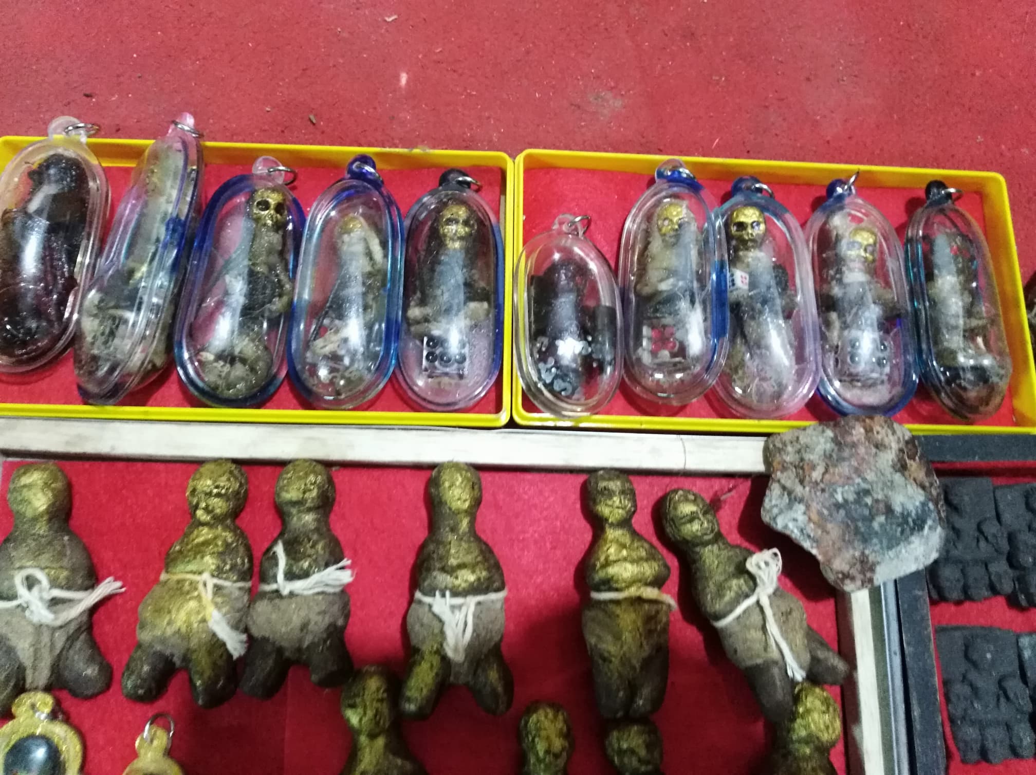 รวมเครื่องราง อาจารย์ถม สายพราย