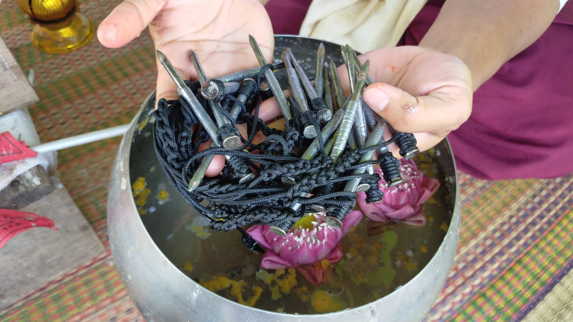 ตะปูตอกภูมิ (กันคนรักนอกใจ) อาจารย์เขมร FLT