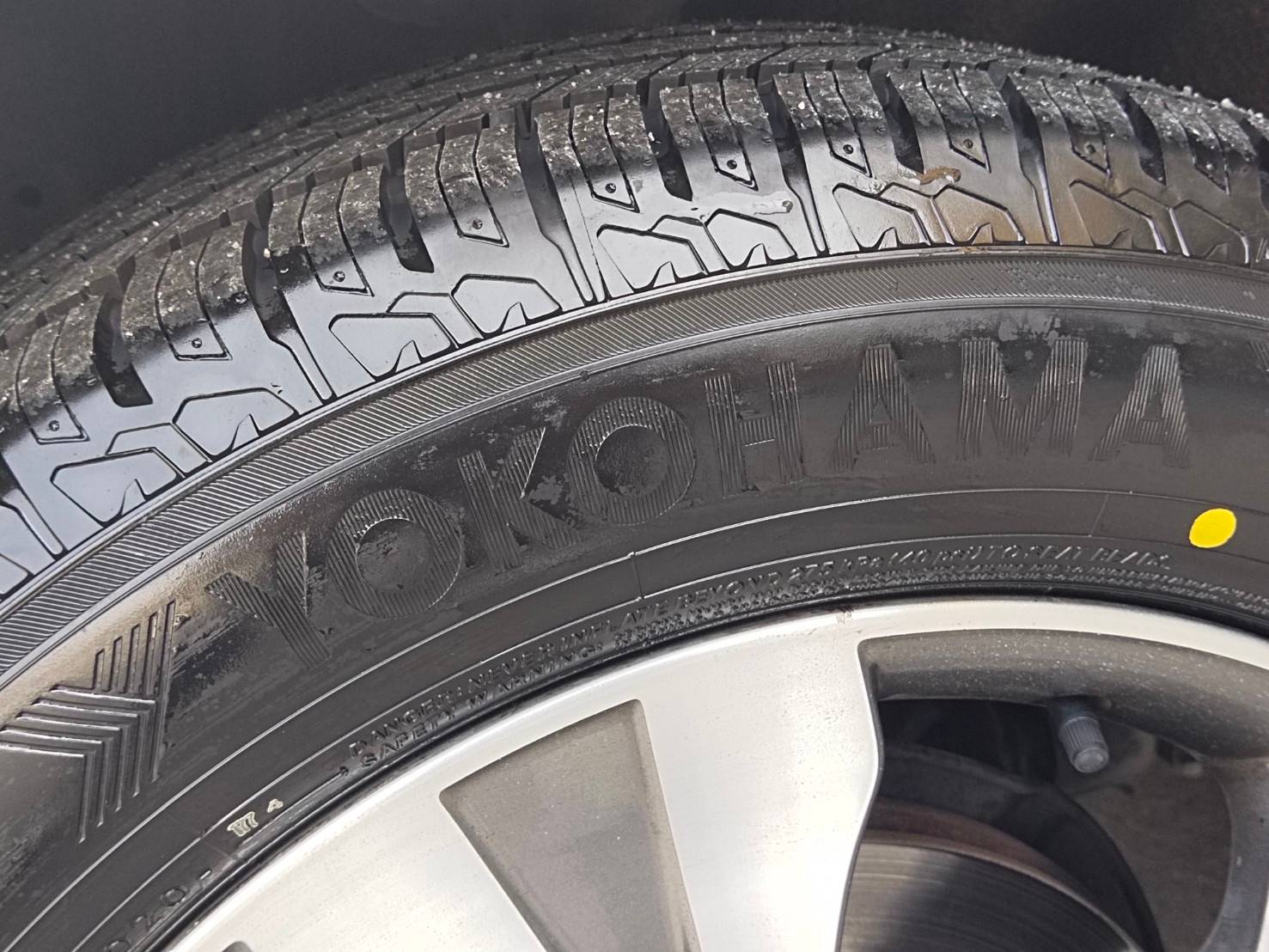 YOKOHAMA GEOLANDAR CV G058 225/60R18 ยางใหม่ ราคาพิเศษ