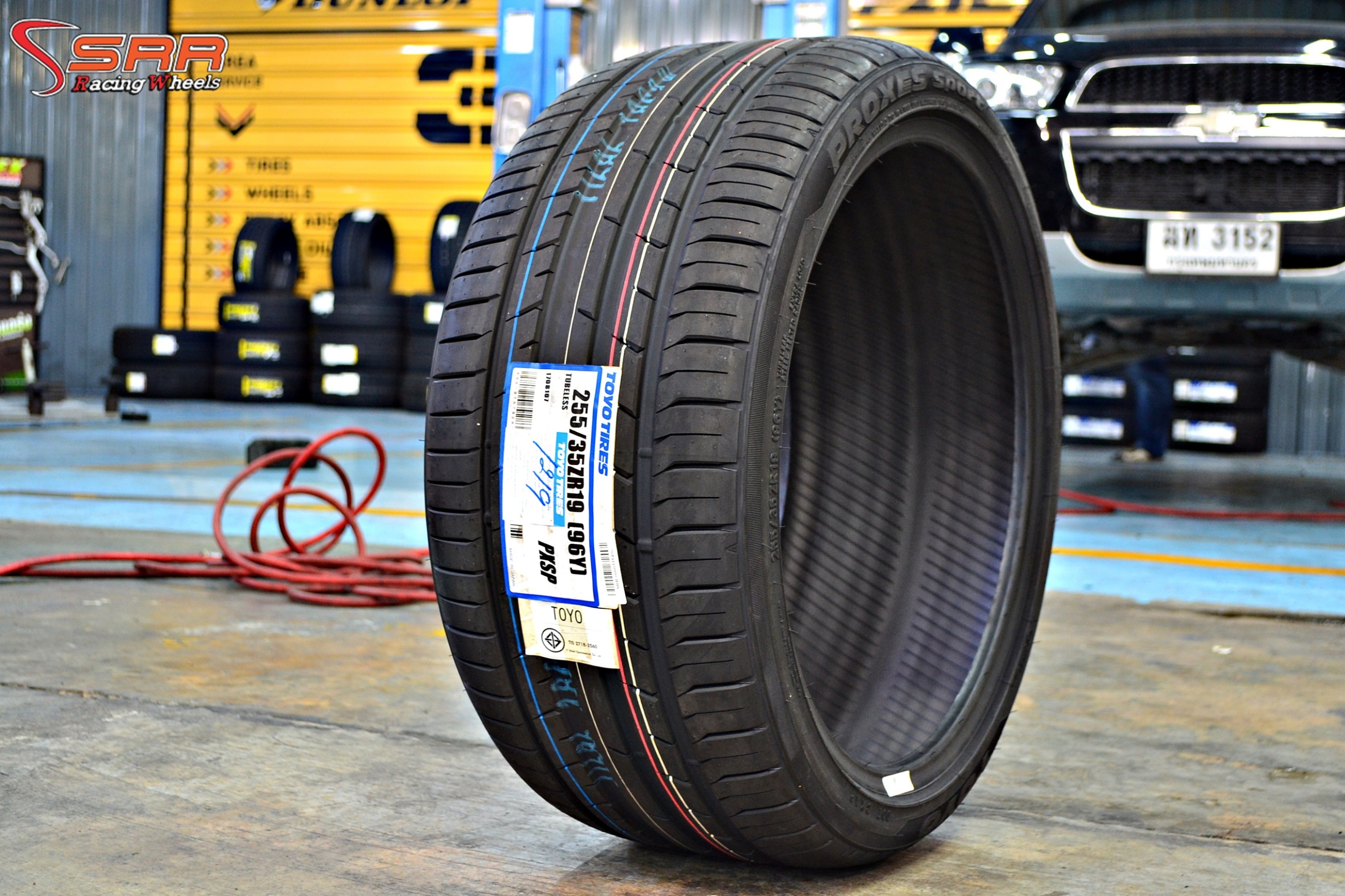TOYO PROXES SPORT 255/35ZR19 ยางใหม่ปี20 ราคาพิเศษ
