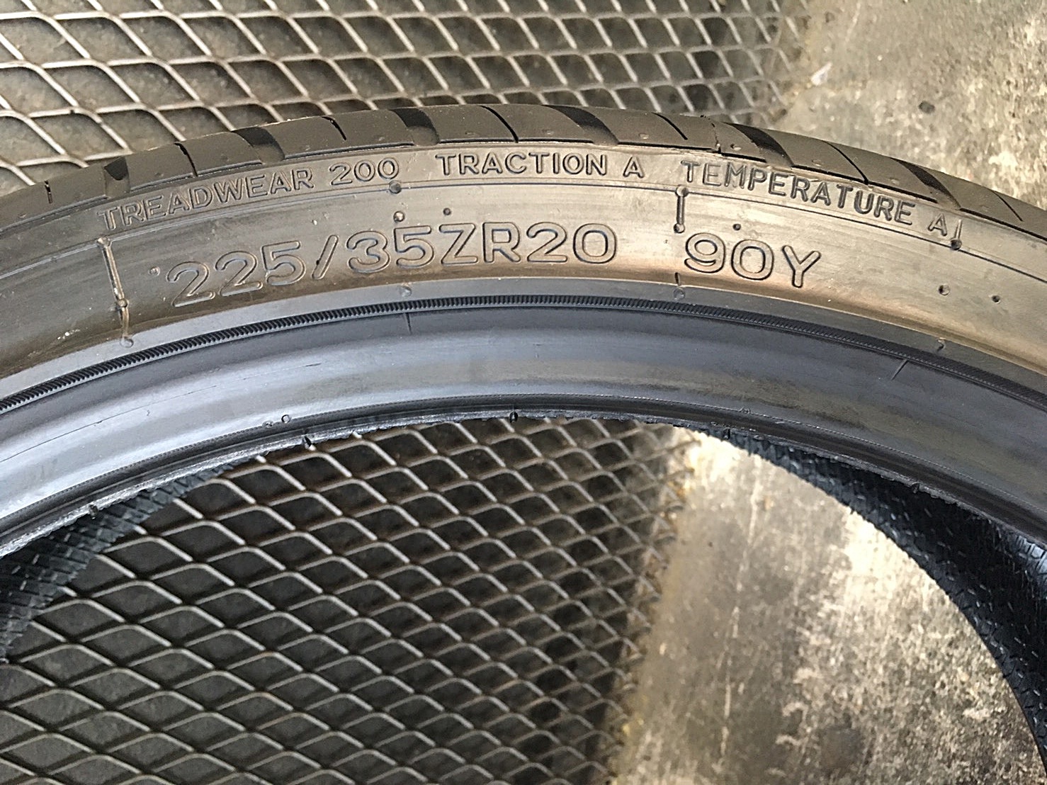 NANKANG NS-2 225/35R20 ยางปี19