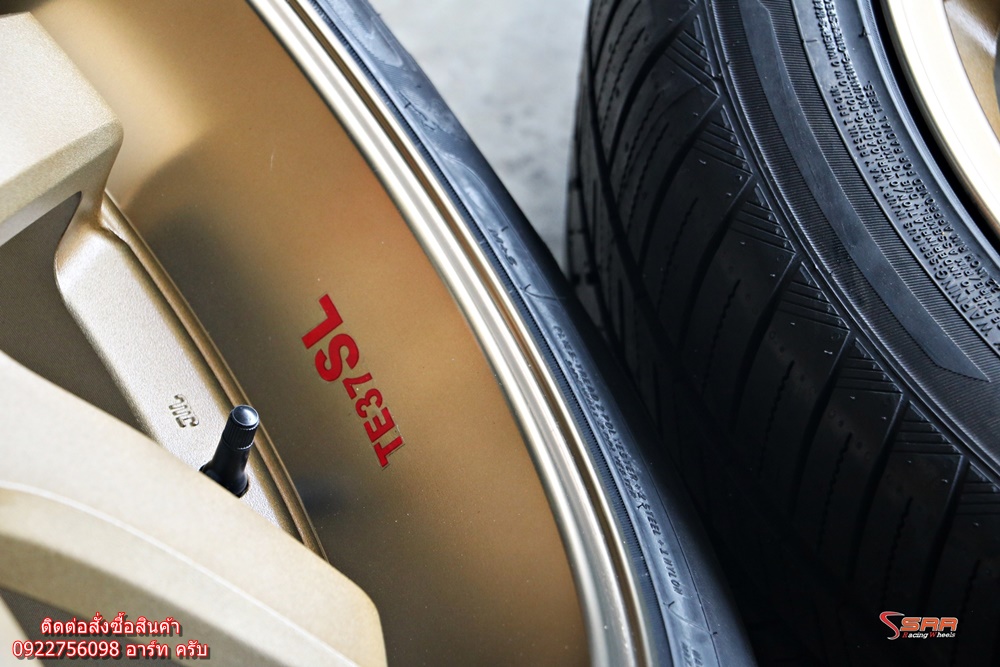 TE37 ขอบ22 6x139.7 พร้อมยางไทย 265/40R22 โปรชุดละ 25,000 บาท