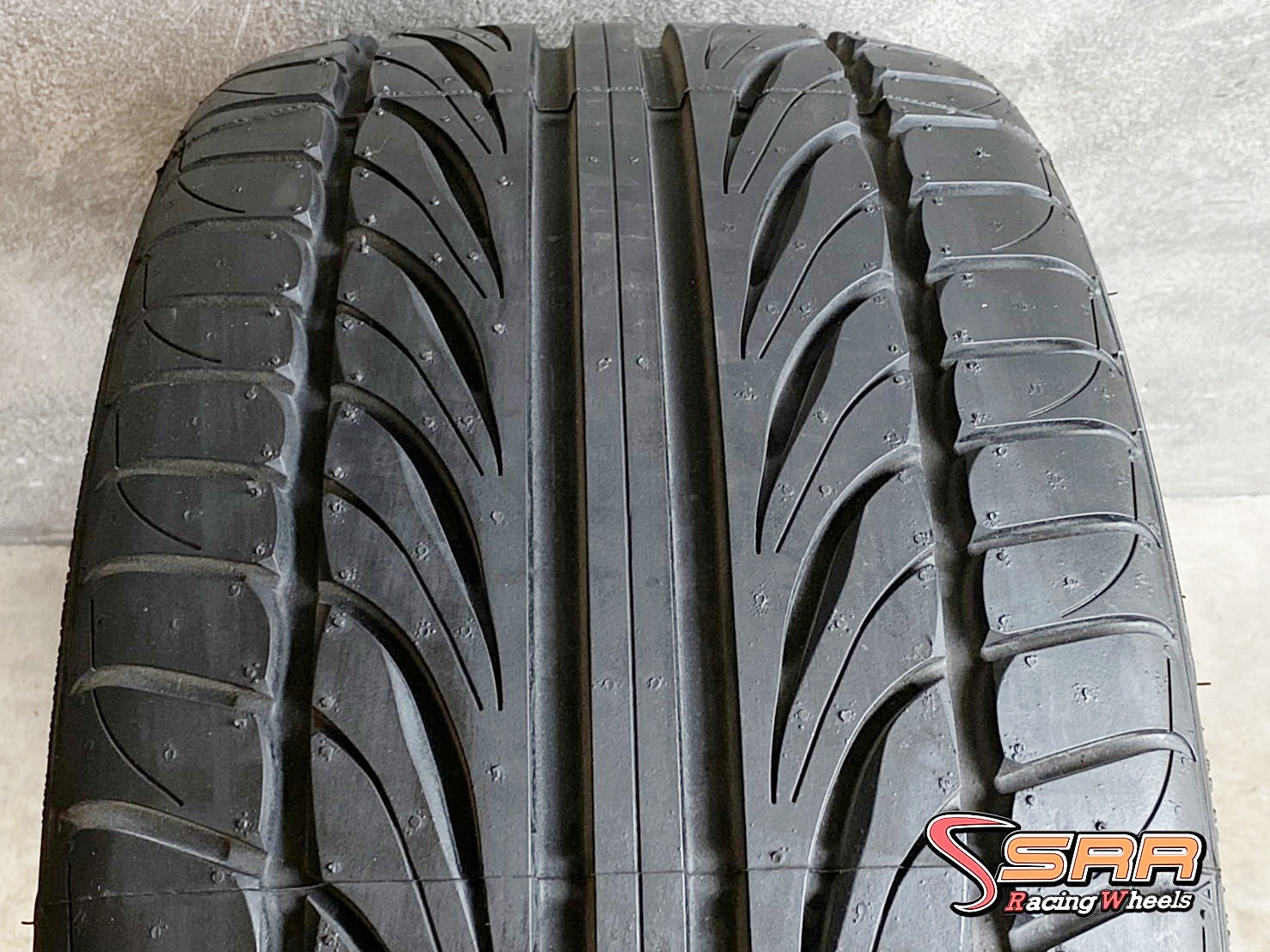 FALKEN FK452 245/30ZR20 ยางใหม่ ลดราคาพิเศษ เส้นละ 2,750฿