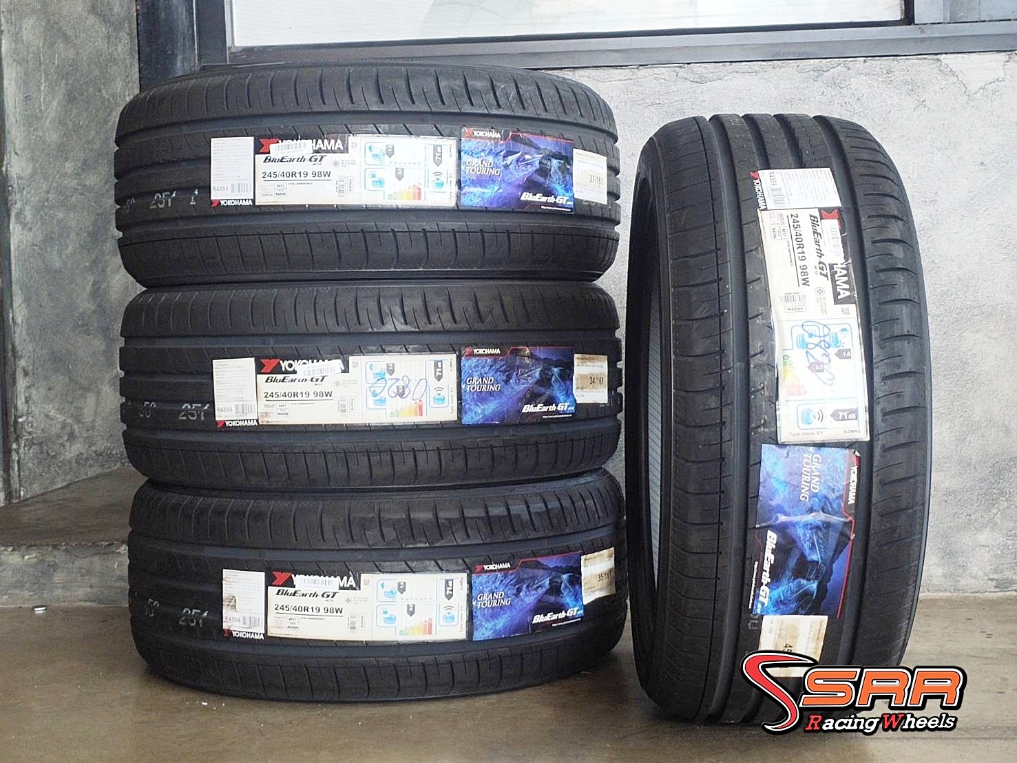 YOKOHAMA BluEarth-GT AE51 245/40R19 ยางญี่ปุ่น ลดราคาพิเศษ