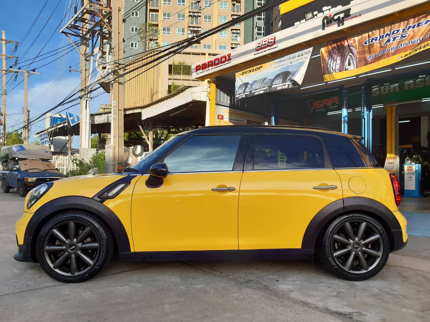 PIRELLI DRAGON SPORT 225/45R18 ลดราคาพิเศษ เส้นละ 2,500 บาท