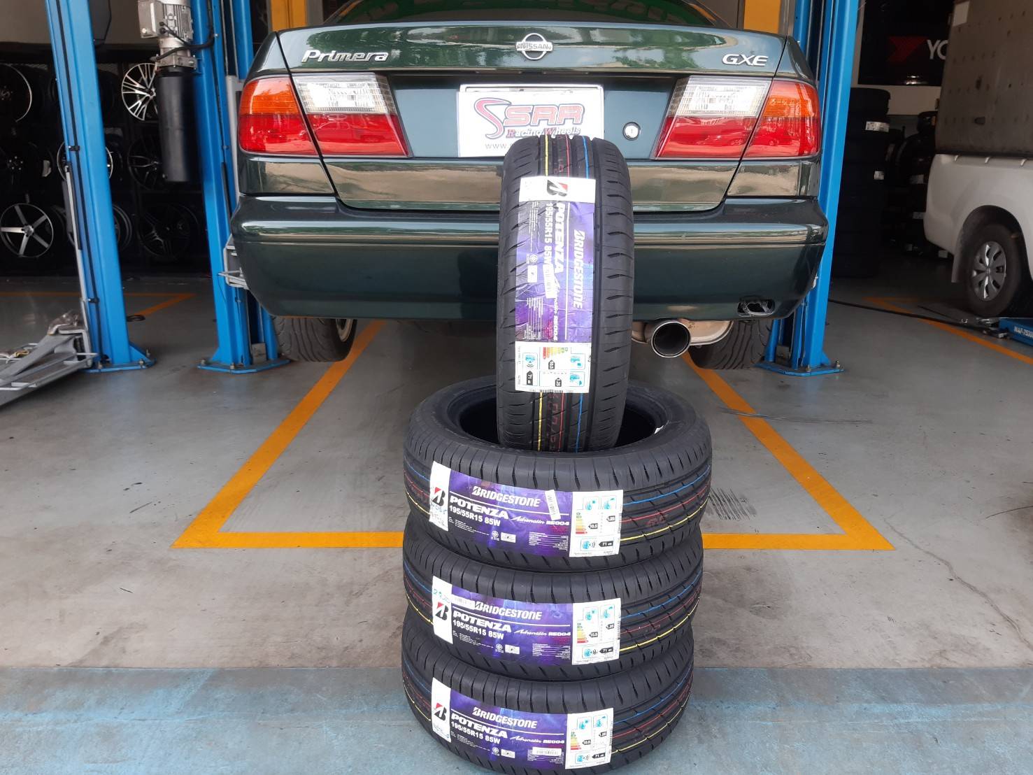 BRIDGESTONE POTENZA ADRENALI RE004 195/55R15 ยางใหม่ ราคาพิเศษ