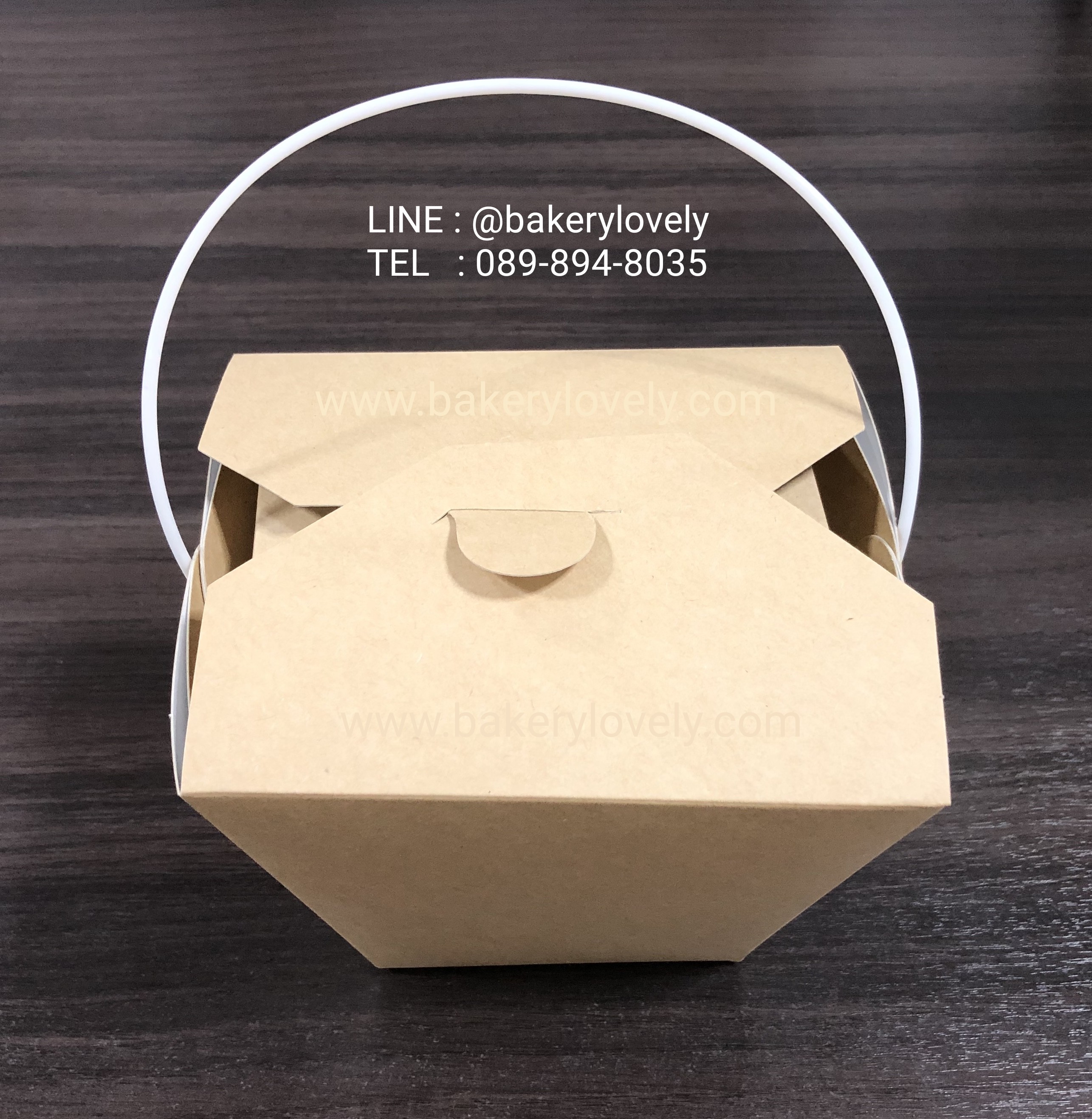 กล่องกระดาษหูหิ้ว สีขาว ไซส์ L 7x9x13.5x11.5 cm สูง 12.5 cm ( เคลือบใน )