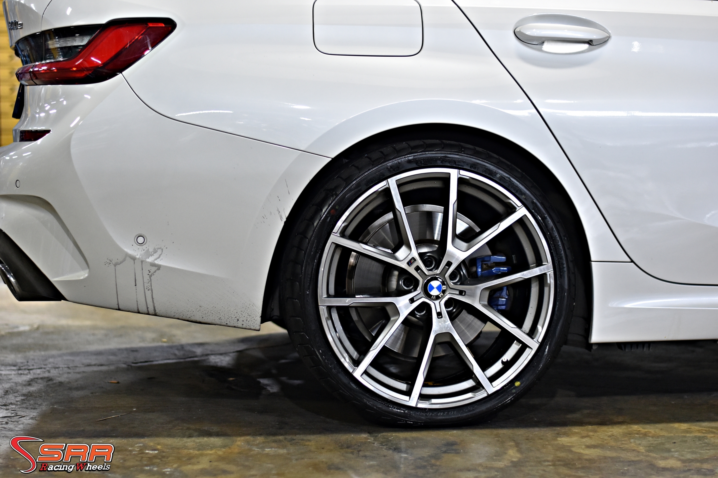 YOKOHAMA ADVAN SPORT V105 265/30ZR20 ยางใหม่ปี2021 ราคาพิเศษ