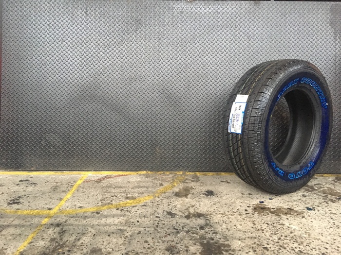 TOYO OPEN COUNTRY H/T 265/65R17