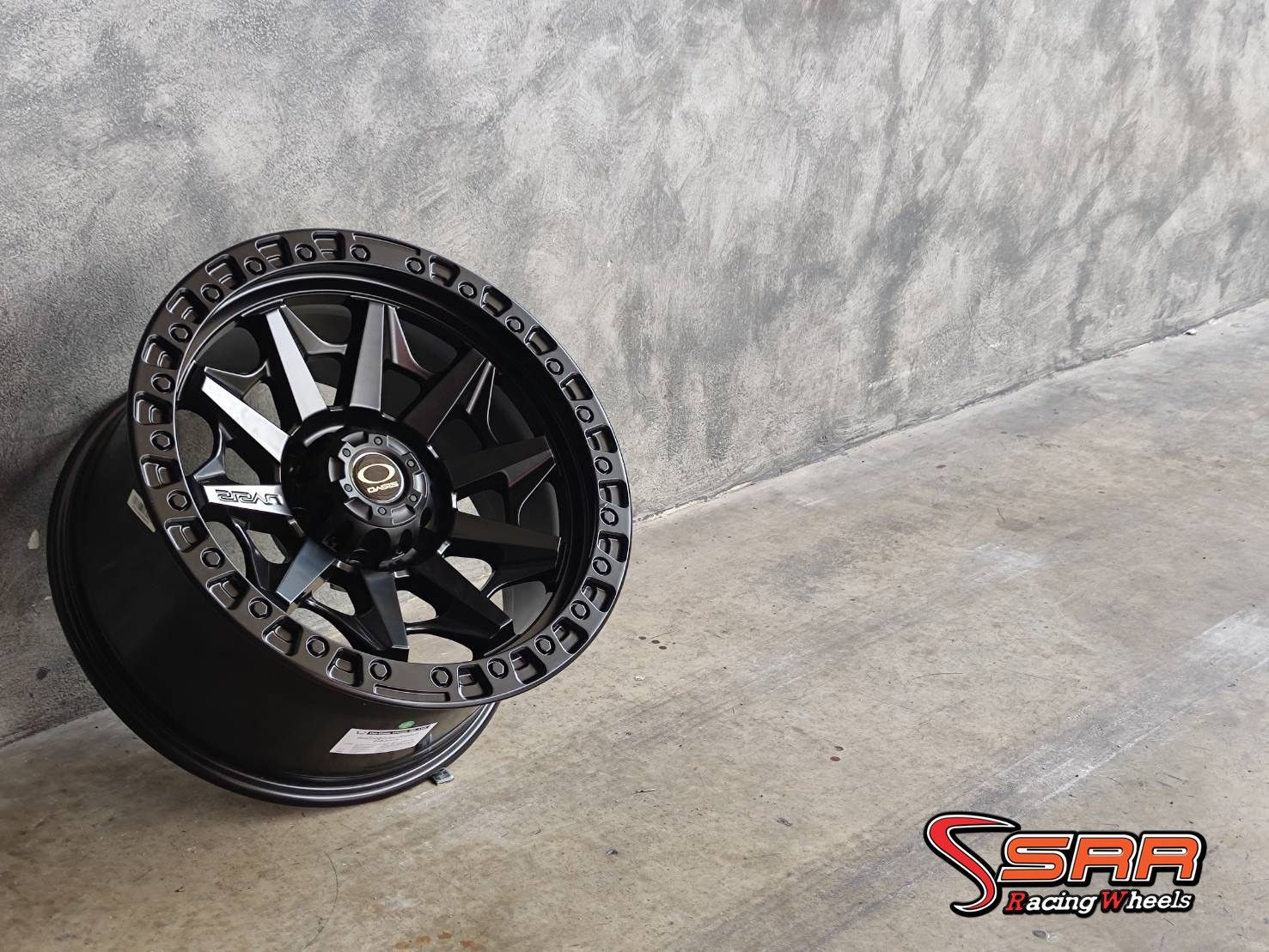 OASIS Dsrk-10 18x9 6H139.7 ET0 Matte Black ราคาพิเศษ