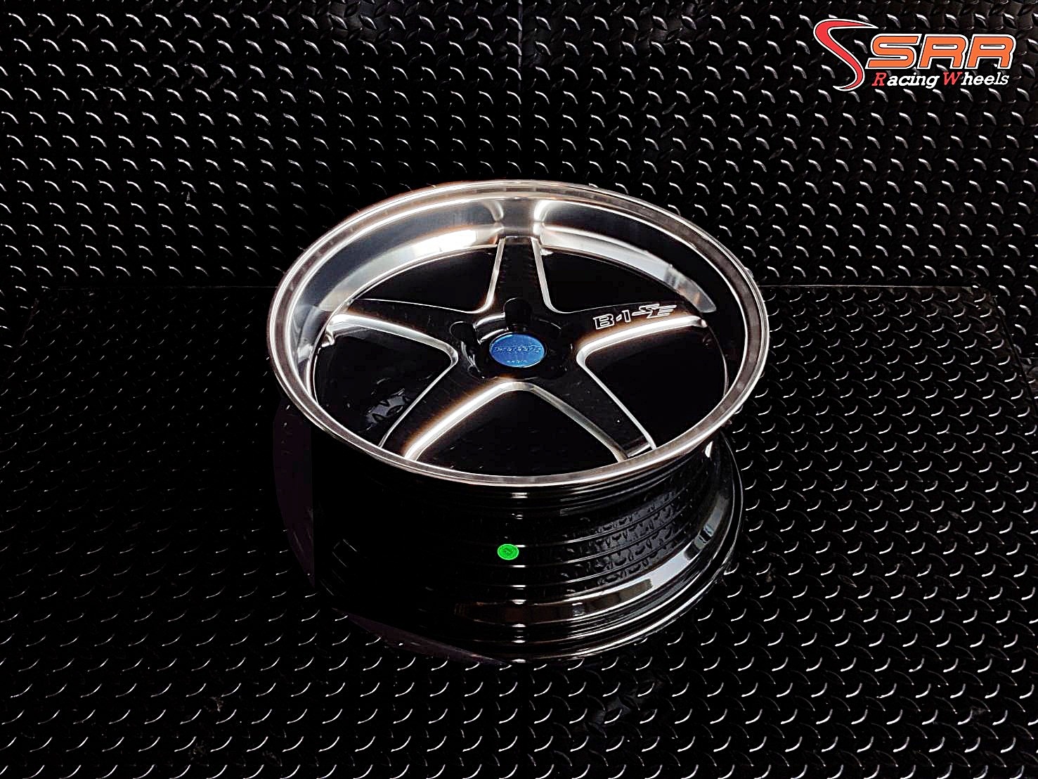 OASIS VIP22 B-1SE ขอบ18 5H114.3 ET35 ราคาพิเศษ