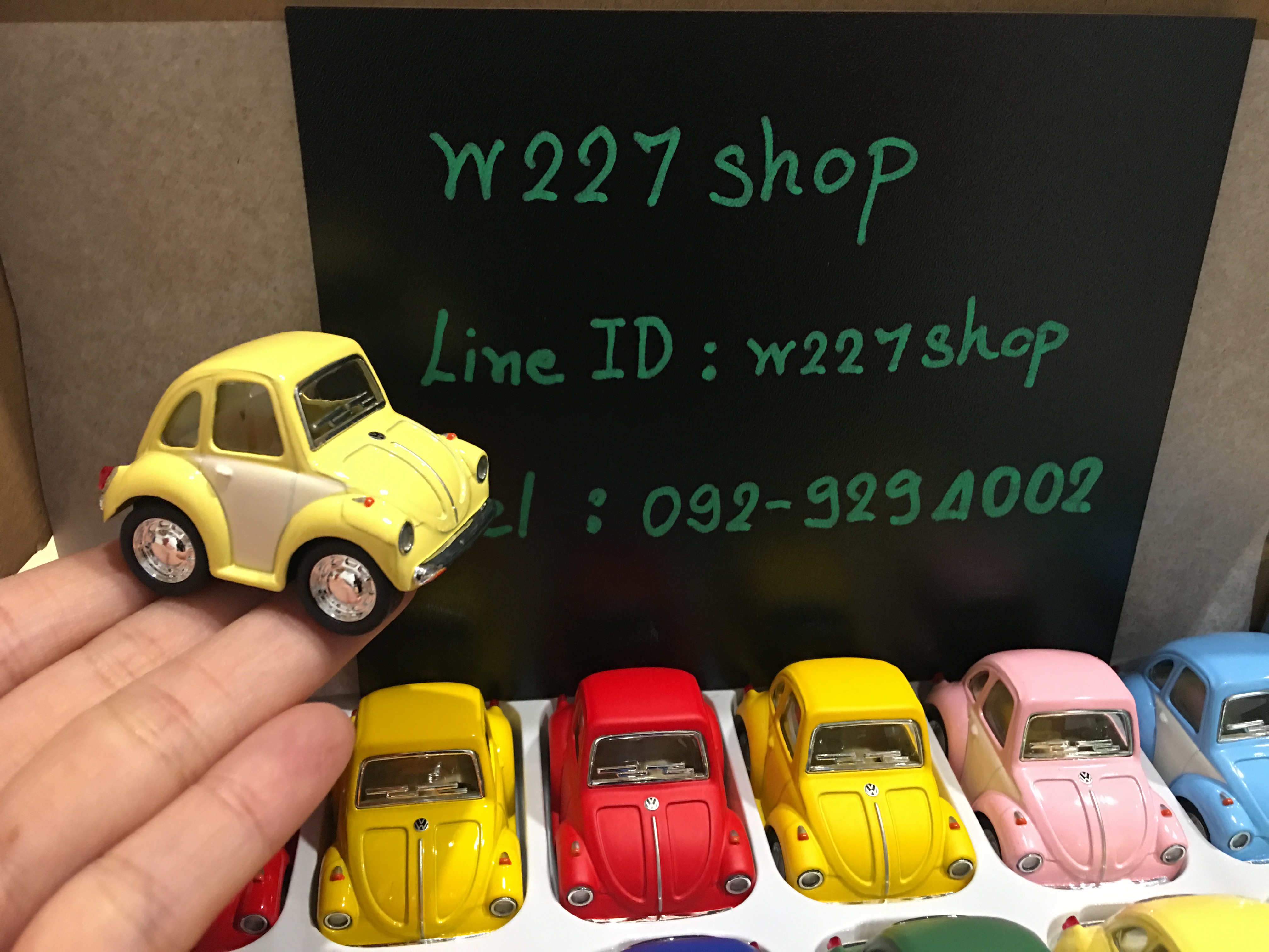 โมเดลรถเหล็ก โฟล์คเต่า Little Beetle ขนาด 2 นิ้ว กดลาน (ปลีก-ส่ง)