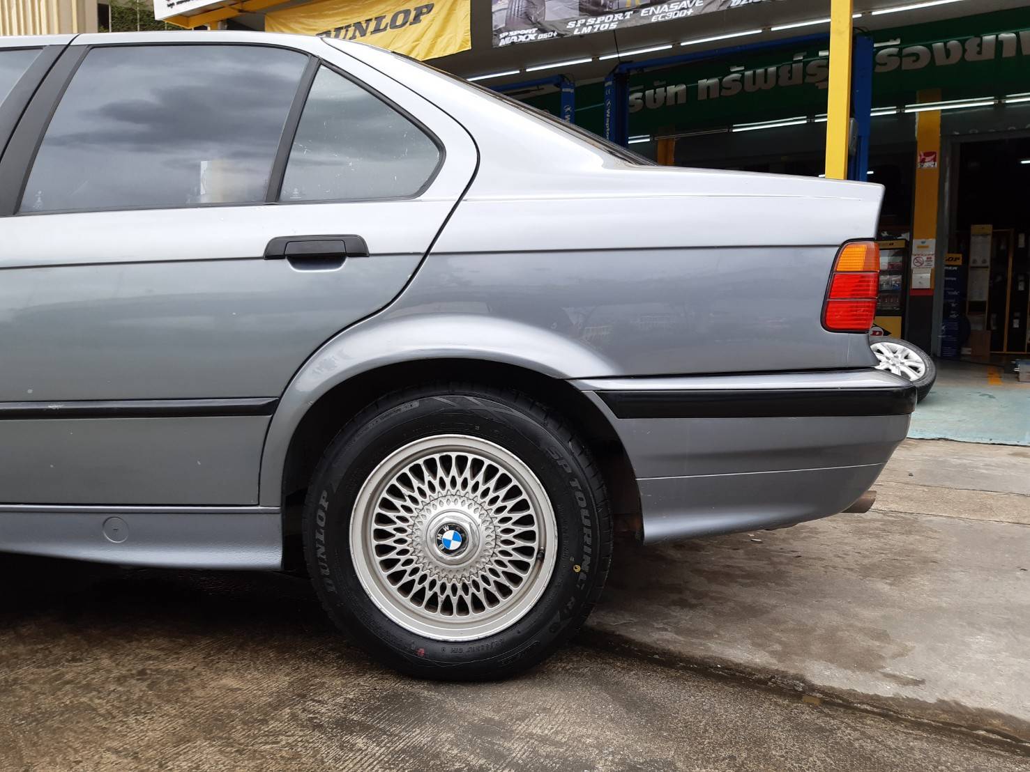 DUNLOP TOURING R1 195/65R15 ยางใหม่ลดราคาพิเศษ