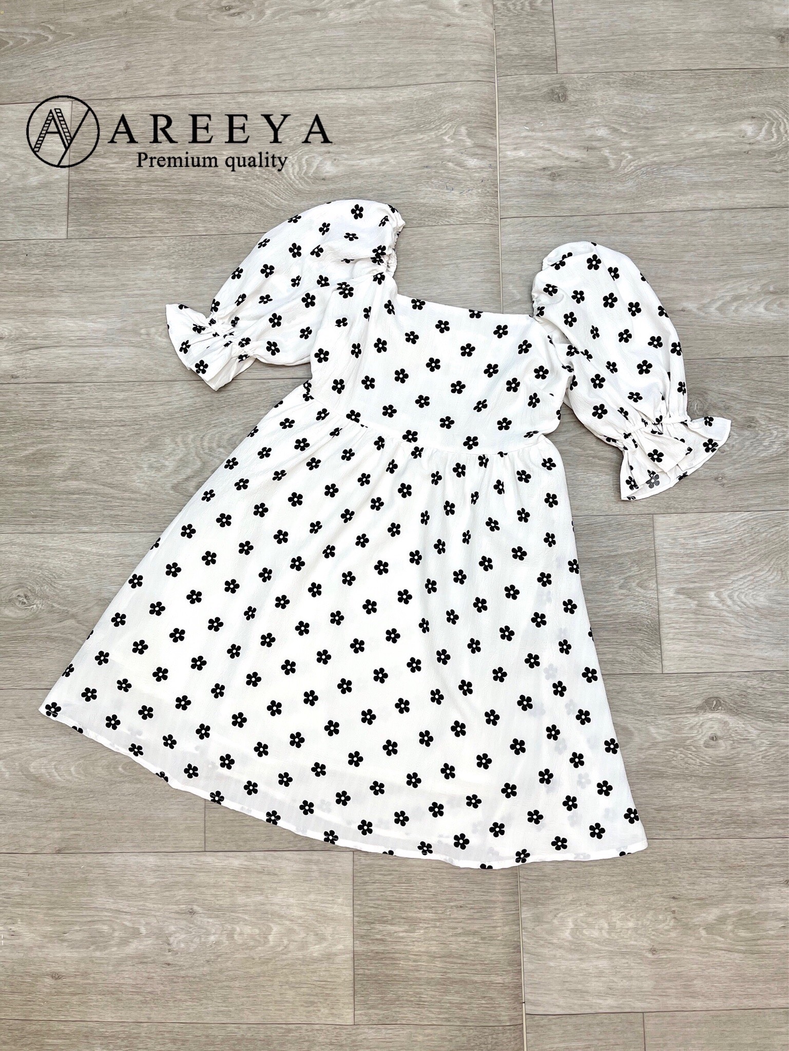 W495 White mini floral dress