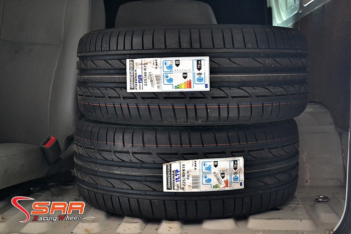 BRIDGESTONE POTENZA S001 RFT 225/40R19