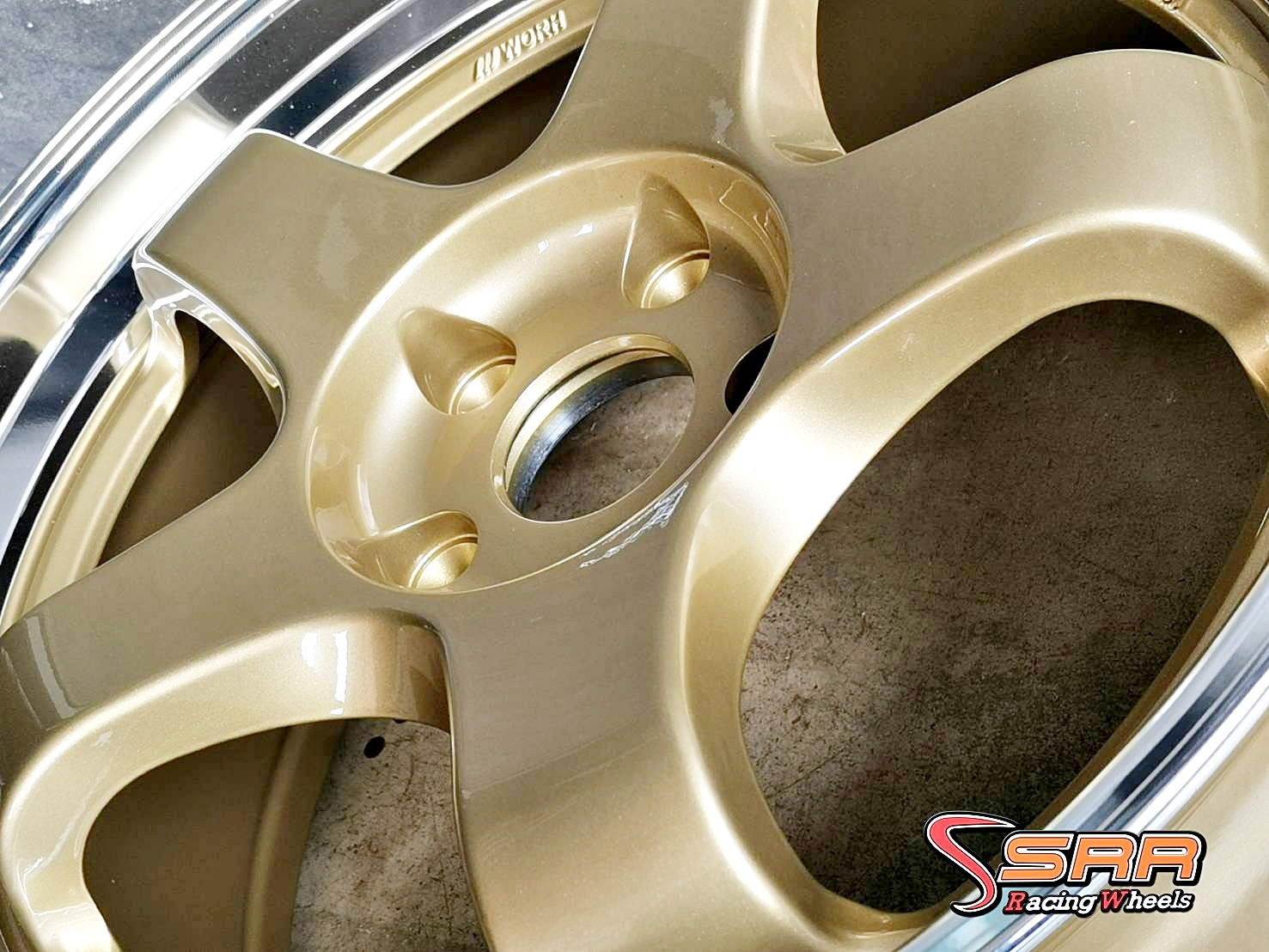 S1R TAM-3465 ขอบ18 5H114.3 ET35 XMPL/GOLD D6 ชุดละ 14,000฿