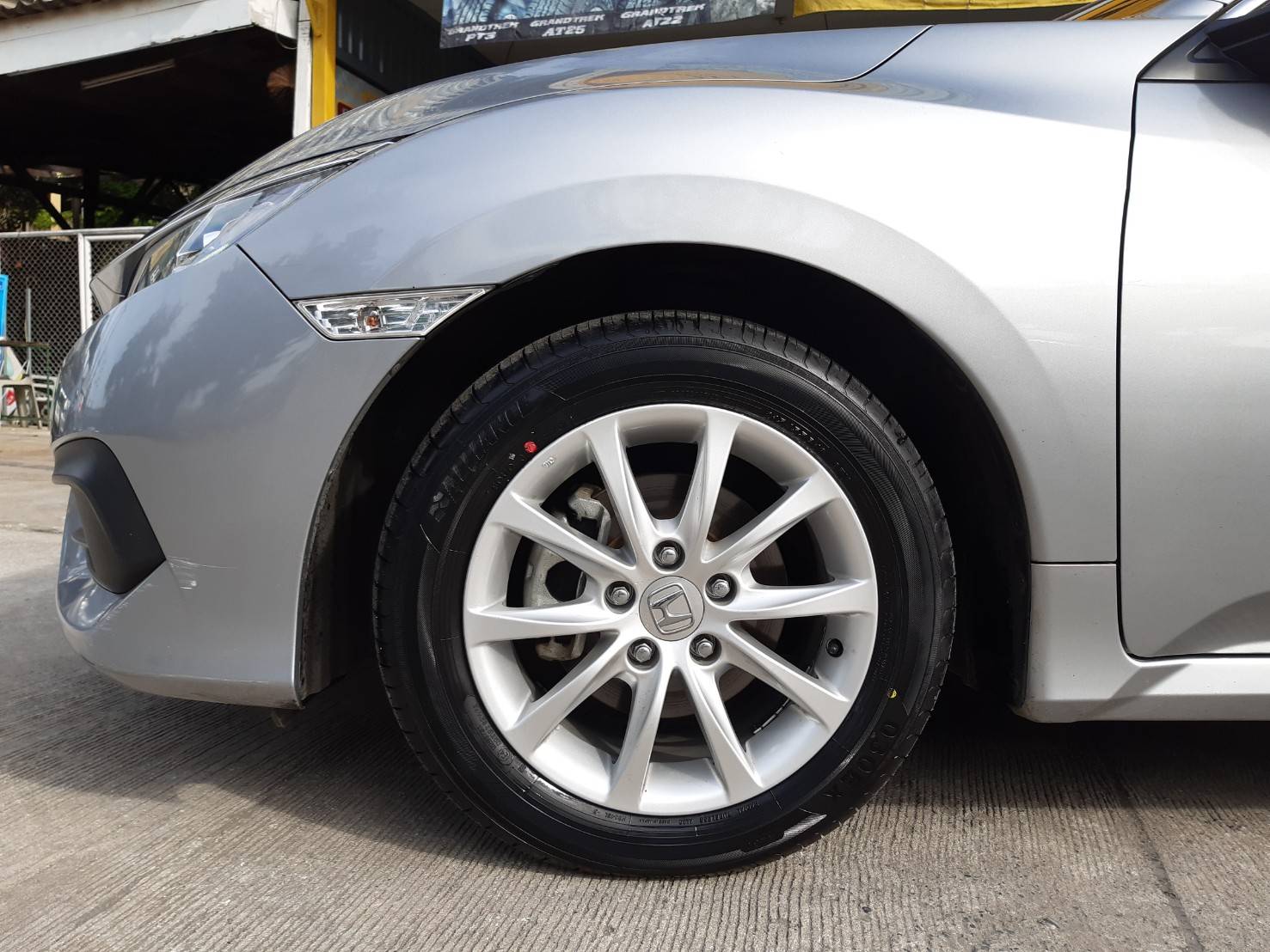 YOKOHAMA ALLIANCE 030Ex 215/55R16 ยางญี่ปุ่นปี20 ลดราคาพิเศษ