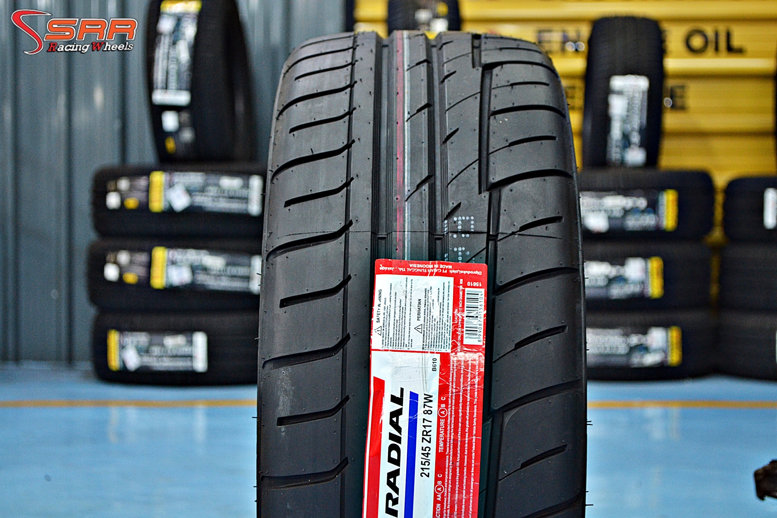 GT RADIAL SX2 215/45ZR17 ราคาเส้นละ 2,900 บาท
