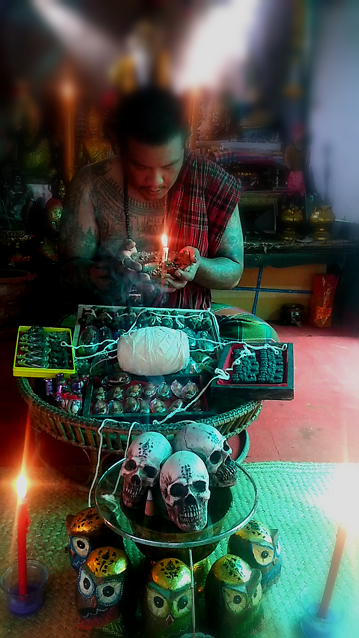 รวมเครื่องราง อาจารย์ถม สายพราย