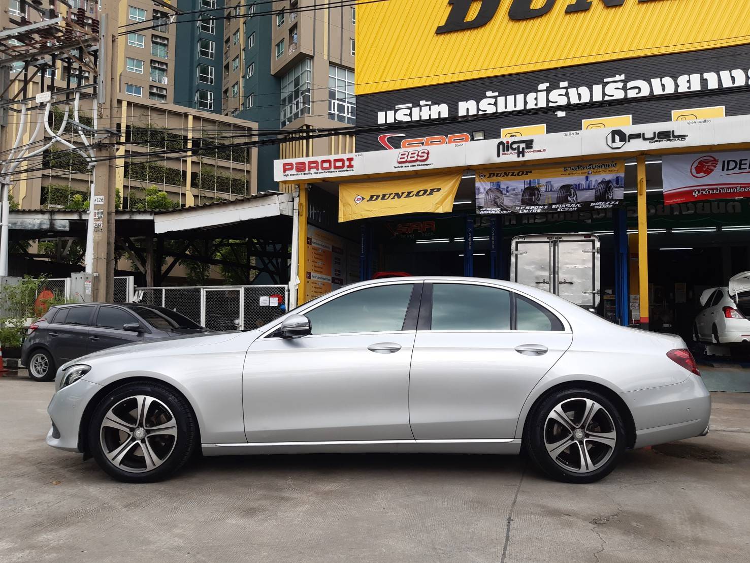 PIRELLI CINTURATO P7 R-F (MOE) 245/45R18 ยางใหม่ปี20 ราคาพิเศษ