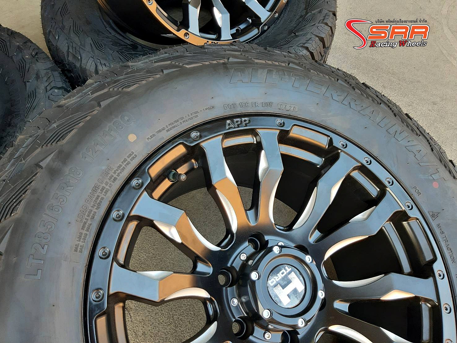 HAMMER HM8 ขอบ18x9.5 ET+20 6x139.7 MBS